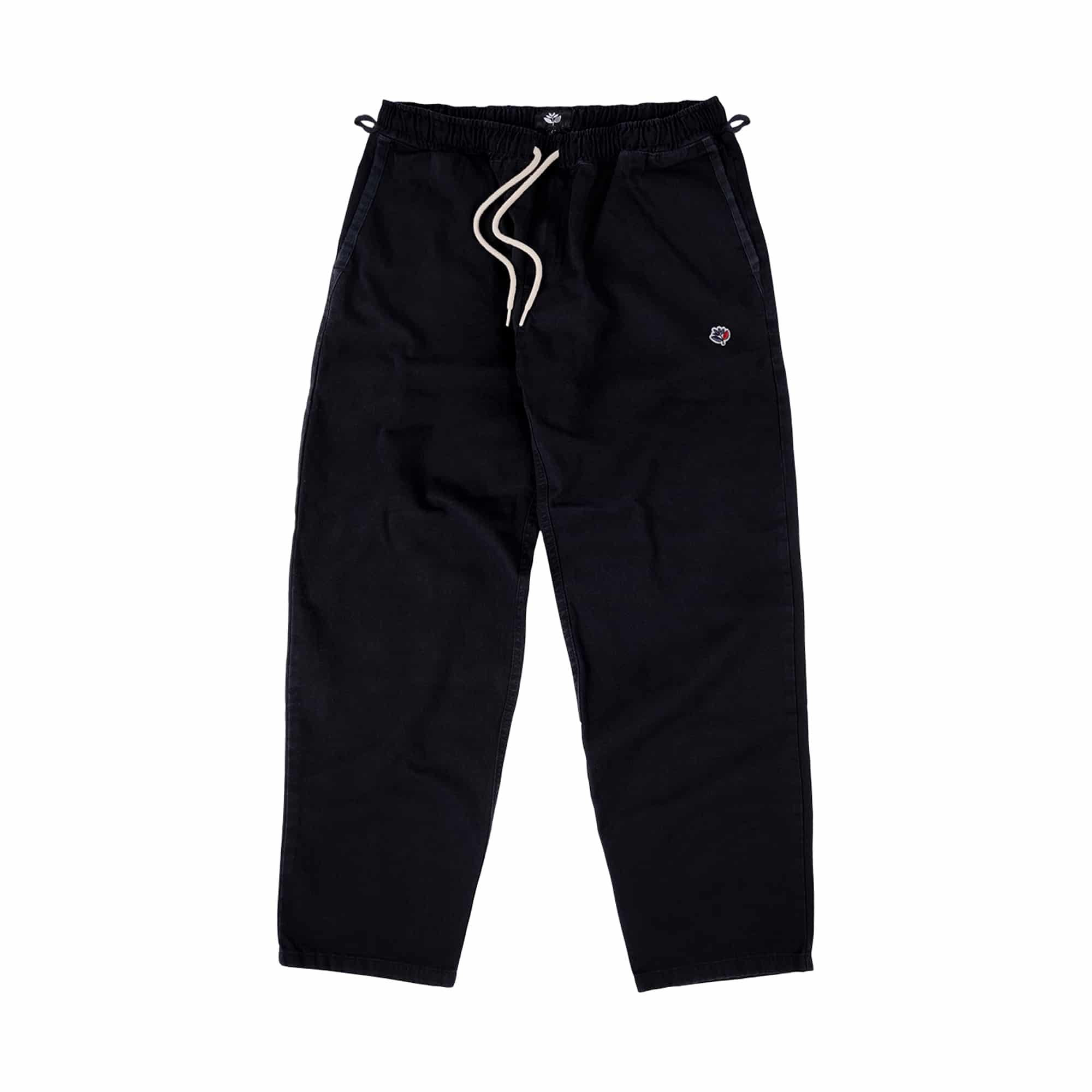 https://admin.plaze-shop.de/wp-content/uploads/2022/06/Magenta_Loose_Pants_Black_plaze-shop_1.jpg