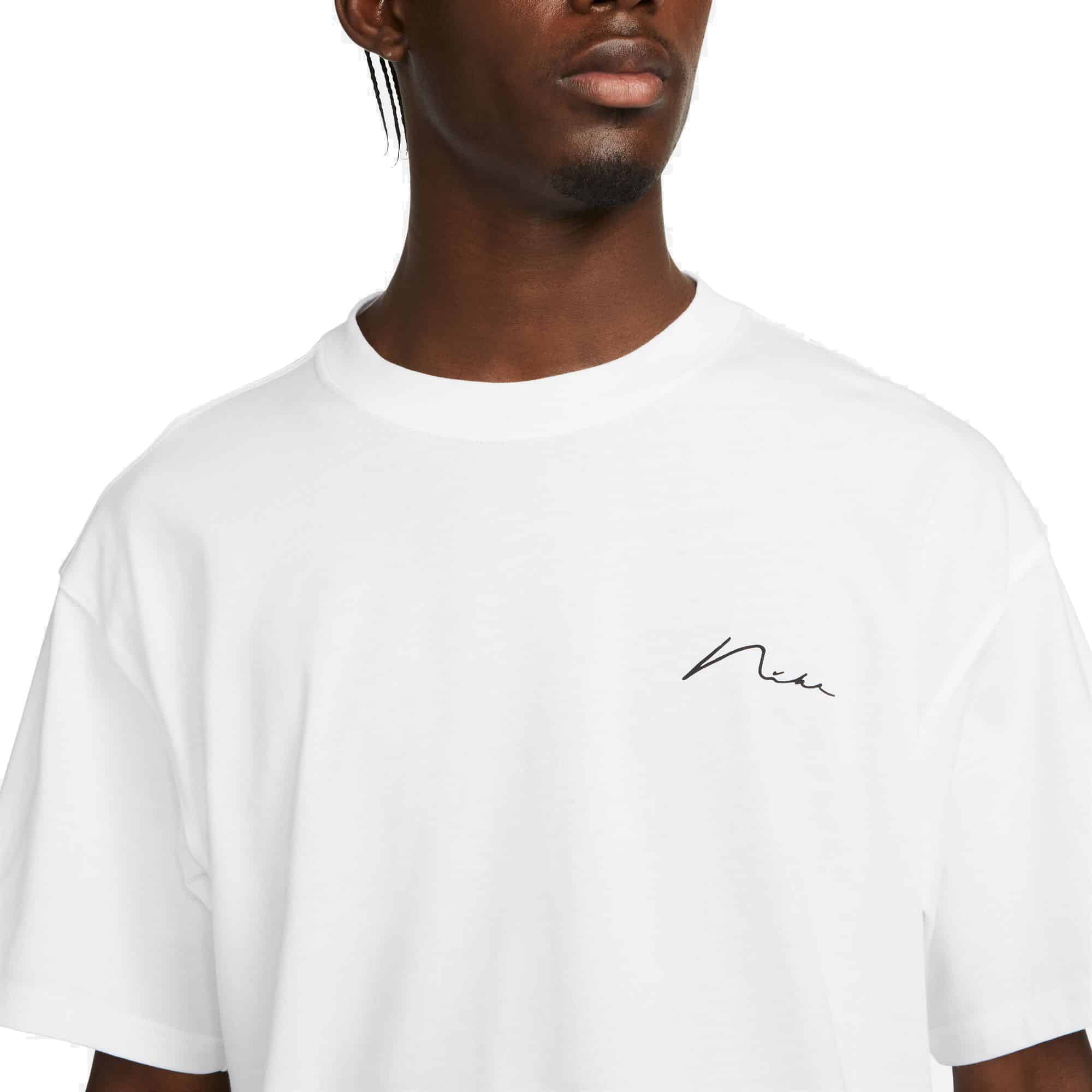 https://admin.plaze-shop.de/wp-content/uploads/2022/06/Nike_Dunk_Tee_plaze-shop_3.jpg