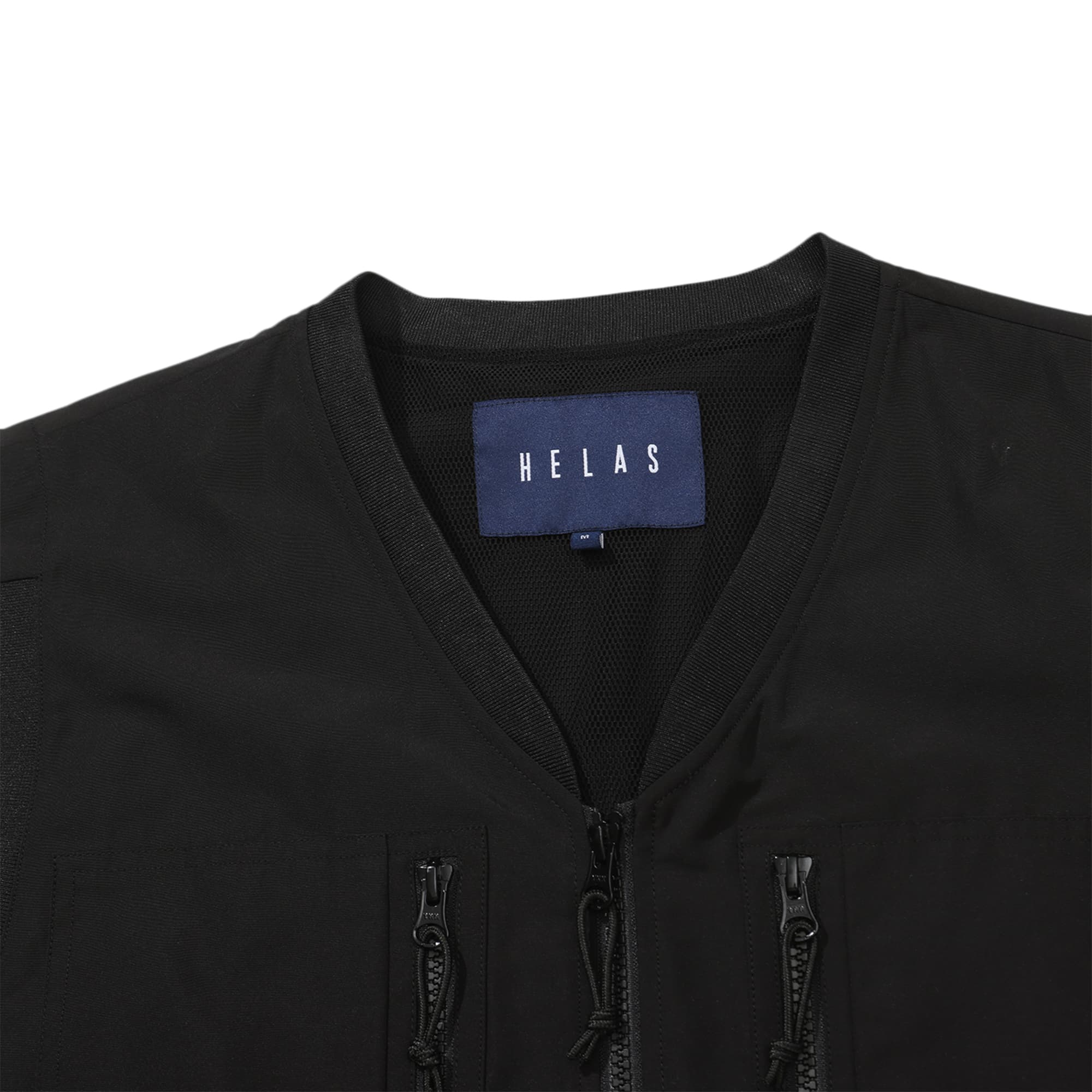 https://admin.plaze-shop.de/wp-content/uploads/2023/07/Helas_River-Vest_black_plaze-skateshop_3.jpg