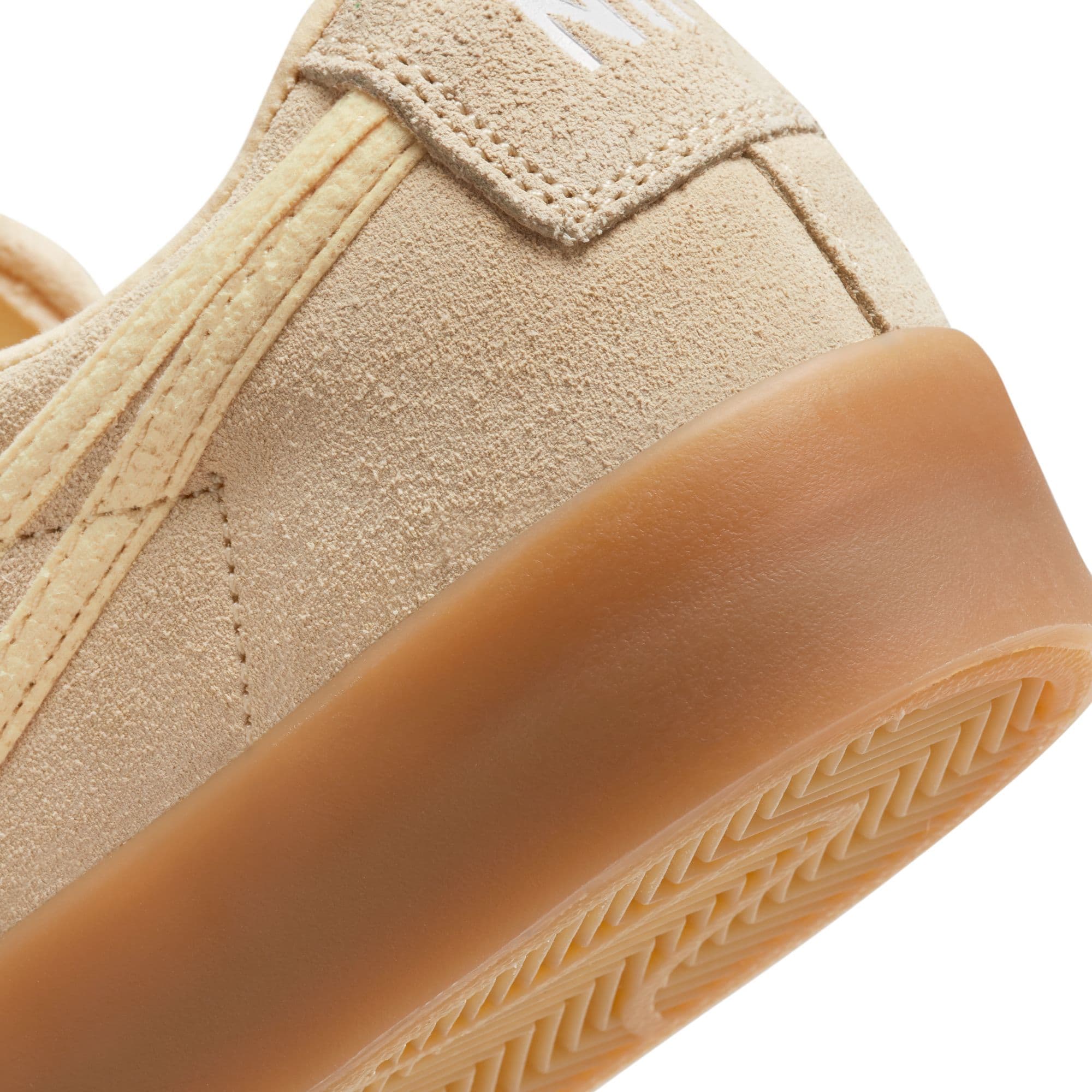 https://admin.plaze-shop.de/wp-content/uploads/2023/07/NikeSB_FN7404-200_plaze-shop_4.jpeg