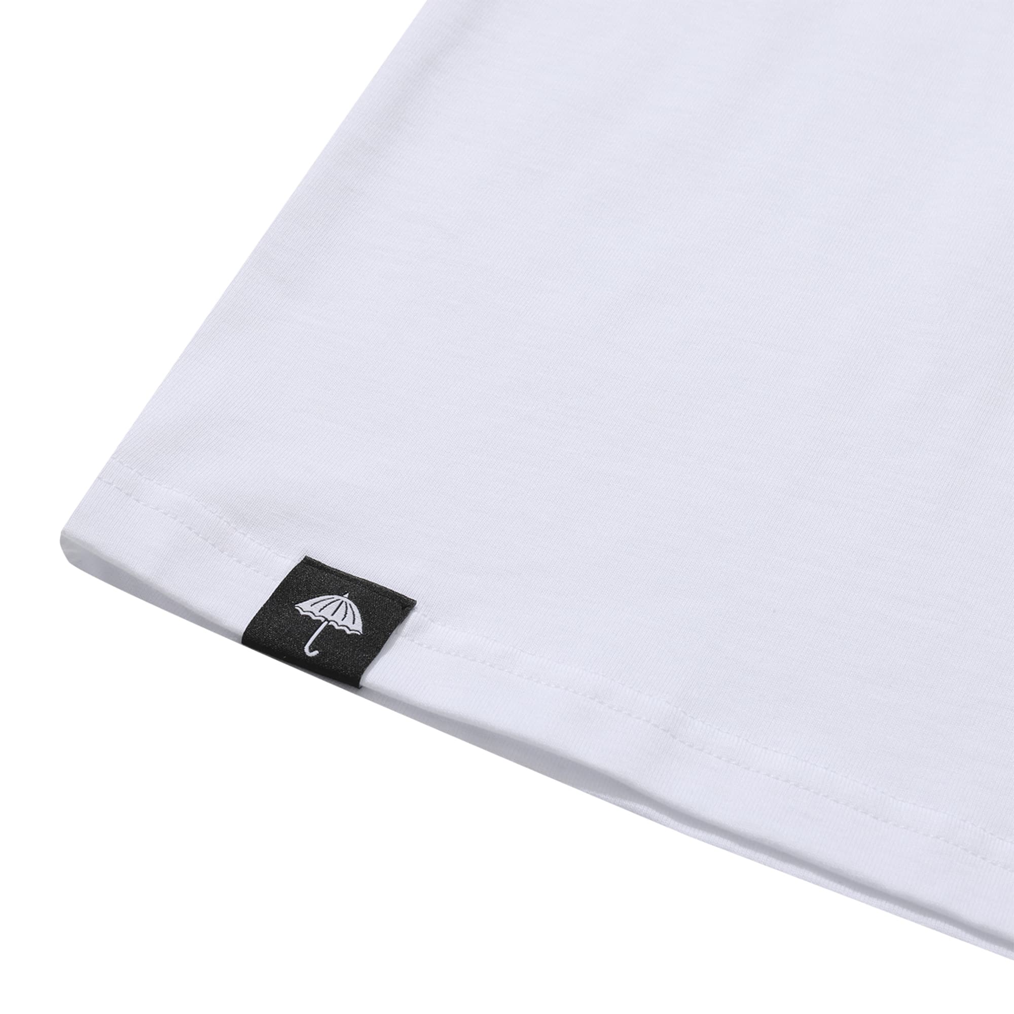 https://admin.plaze-shop.de/wp-content/uploads/2023/09/Helas_Liquid-Tee_white_plaze-skateshop_5.jpg
