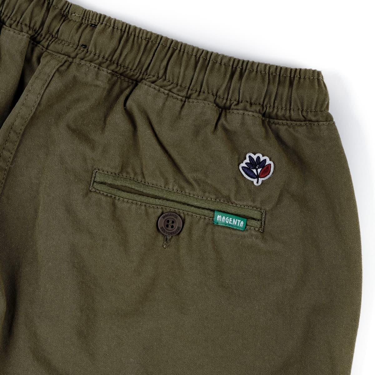 https://admin.plaze-shop.de/wp-content/uploads/2023/10/Magenta_Loose_Pants_Khaki_plaze-shop_3.jpg