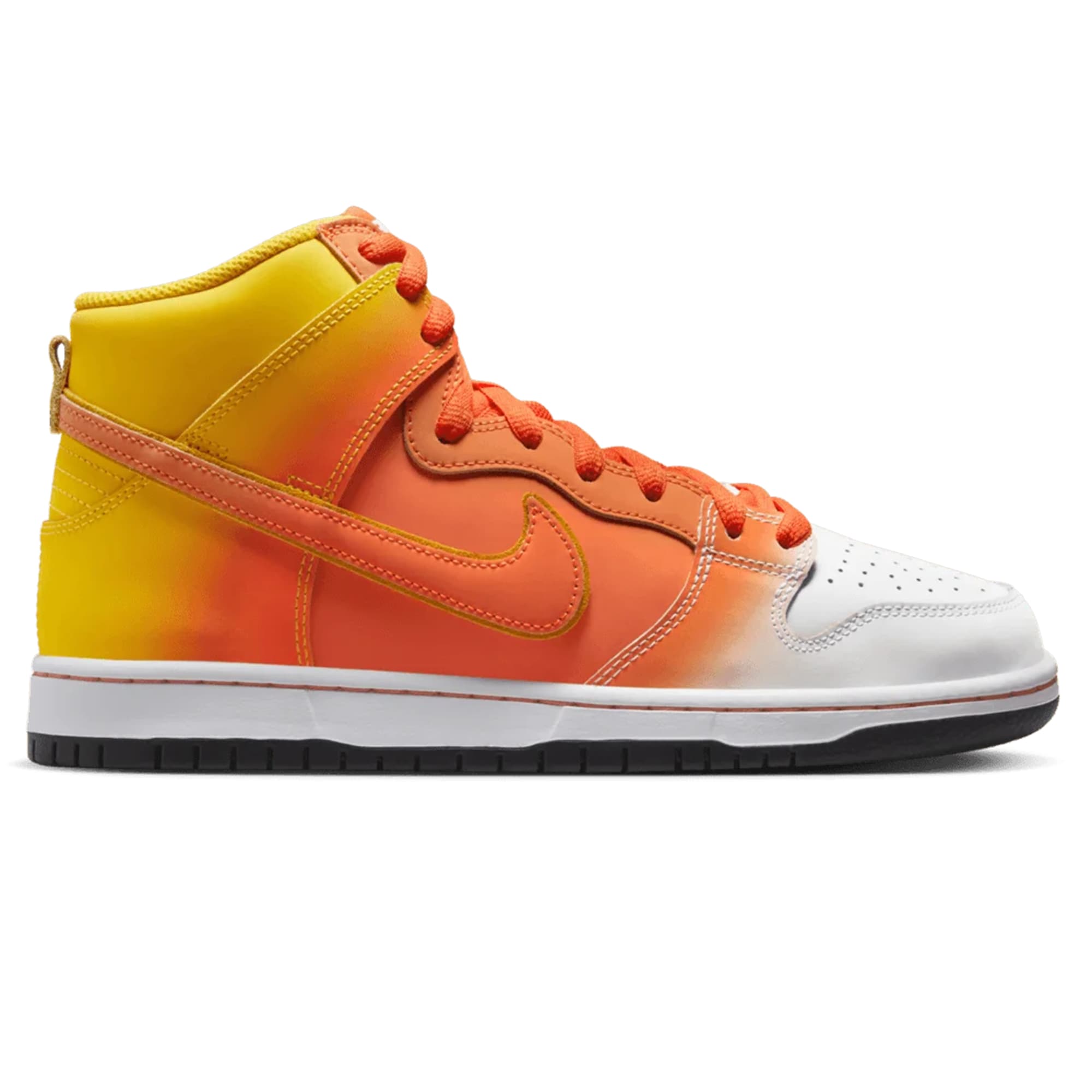 https://admin.plaze-shop.de/wp-content/uploads/2023/10/NikeSB_Dunk_High_Pro_plaze-shop_2.webp