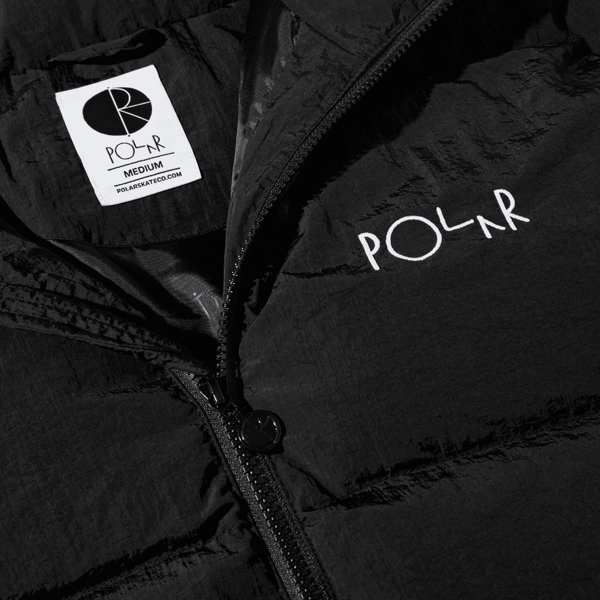 https://admin.plaze-shop.de/wp-content/uploads/2023/11/Polar_Pocket_Puffer_plaze-shop_4.png