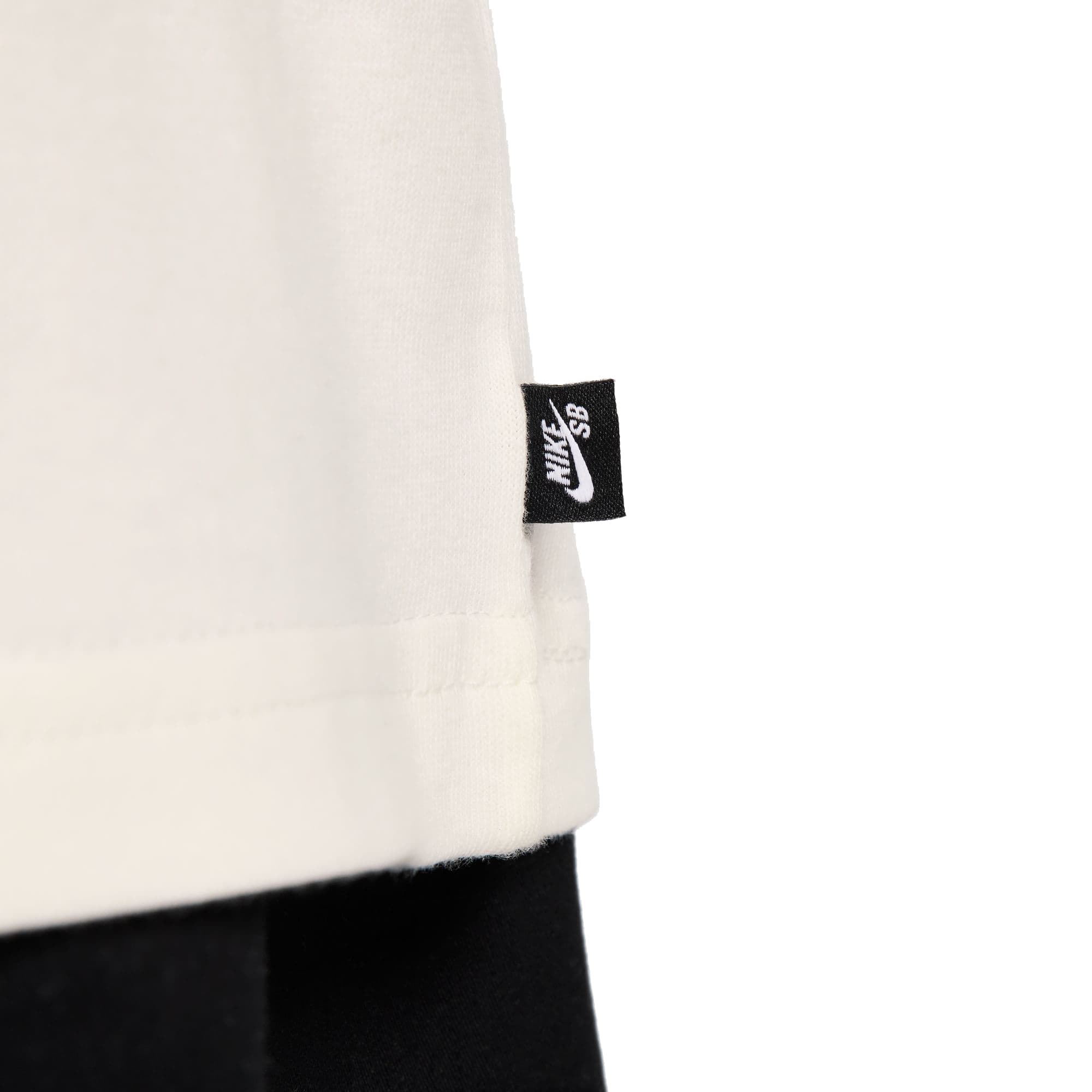 https://admin.plaze-shop.de/wp-content/uploads/2024/05/NikeSB_FV3496-133_plaze-shop_1-3.jpeg