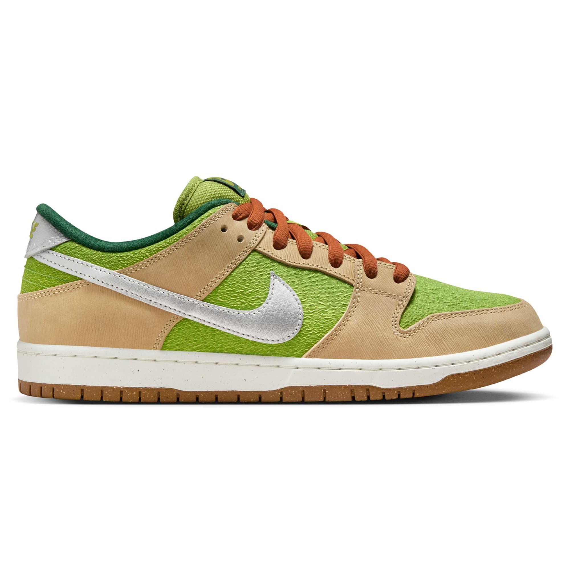 Nike SB Dunk Low Pro WC - sesame/ metallic silver-pear