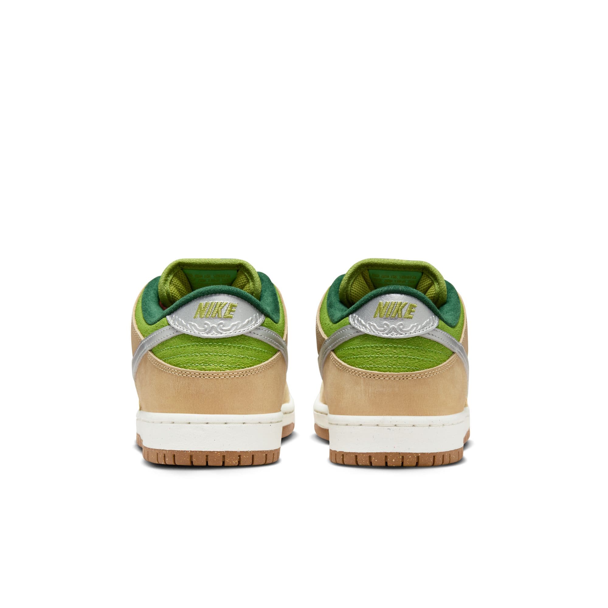 https://admin.plaze-shop.de/wp-content/uploads/2024/08/NikeSB_FQ7585-200_plaze-shop_1-5.jpeg
