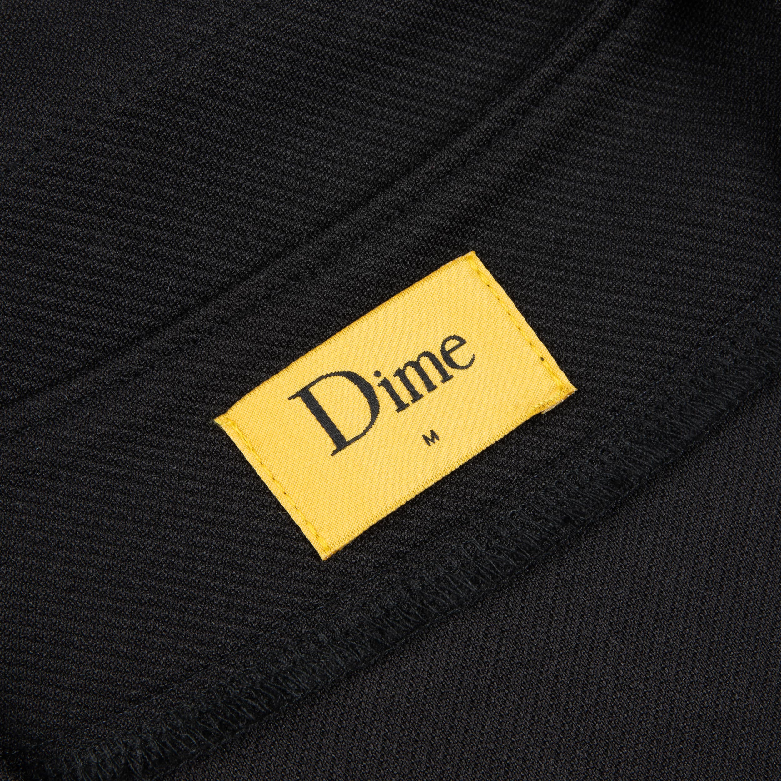https://admin.plaze-shop.de/wp-content/uploads/2024/09/Dime_League_Jersey_Black_plaze-shop_1-5.jpg