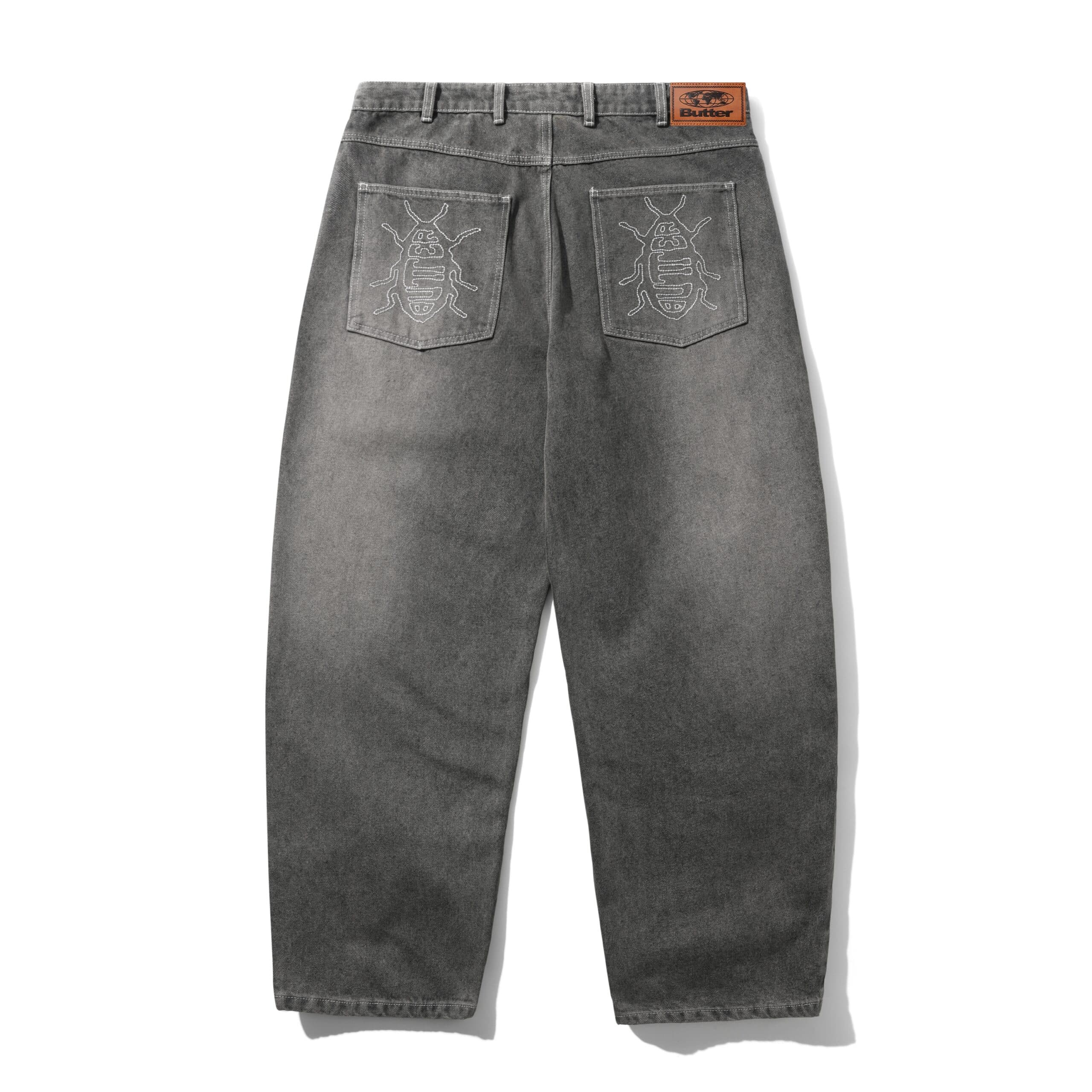 https://admin.plaze-shop.de/wp-content/uploads/2025/08/Roach-Denim-Jeans-Black-Wash-2-scaled.jpg