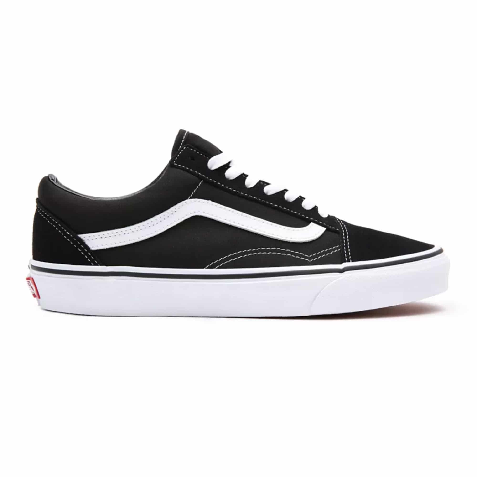 https://admin.plaze-shop.de/wp-content/uploads/2021/04/VN000D3HY281_Vans_Old_Skool_Black_White_Plaze-Shop_6.jpg