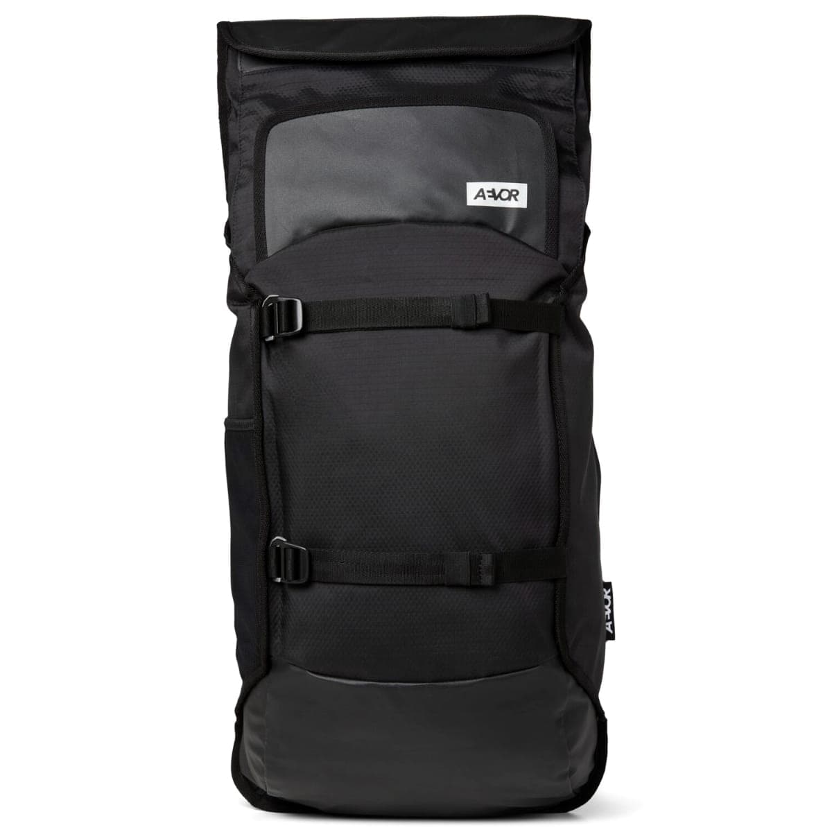 https://admin.plaze-shop.de/wp-content/uploads/2021/12/Aevor-TRW-001-801-Trip_Pack-Proof-black_plaze-skateshop6.jpg