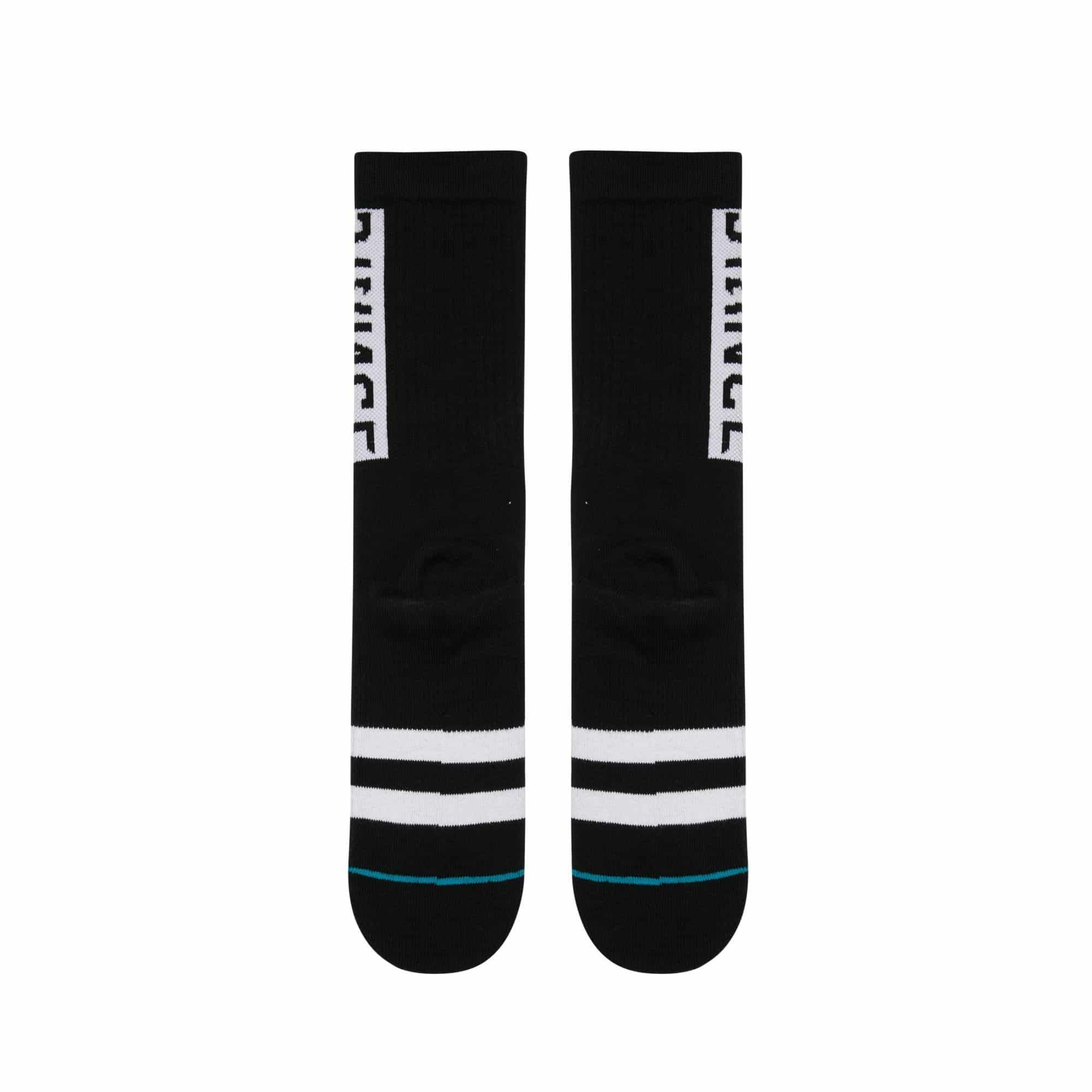 https://admin.plaze-shop.de/wp-content/uploads/2021/12/Stance_M556D17OGG_OG_black_white_plaze-shop_3.jpg