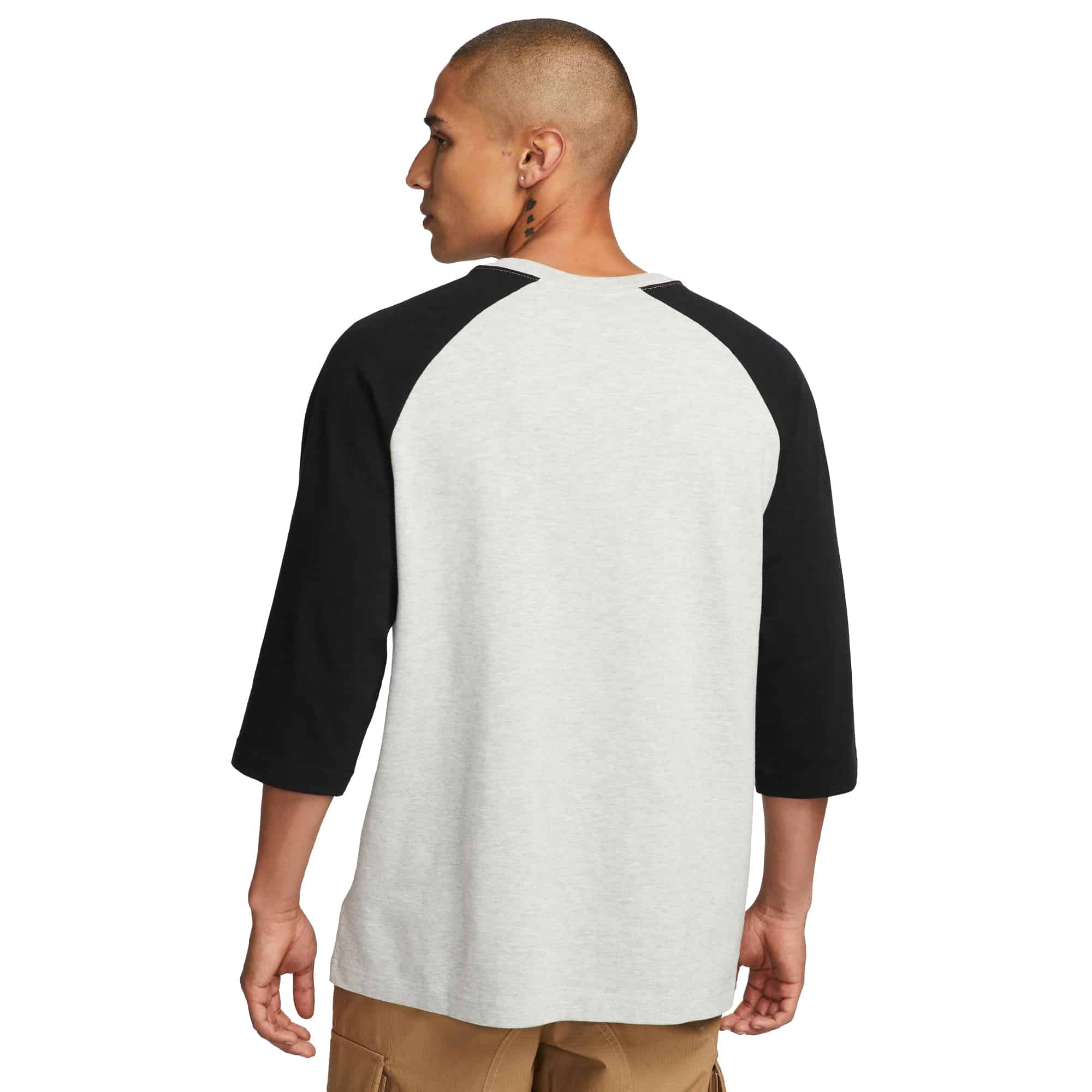 https://admin.plaze-shop.de/wp-content/uploads/2022/07/DV1725-050_NikeSB_BSBL_RGLN_Tee_SF_plaze-skateshop_2.jpg