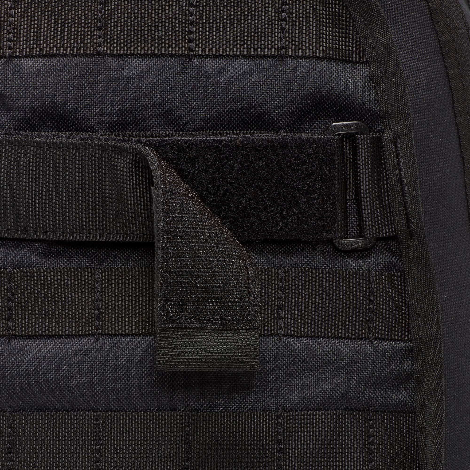 https://admin.plaze-shop.de/wp-content/uploads/2022/08/BA5971-014_Nike_RPM_Backpack_Black_Plaze-Shop_10.jpeg