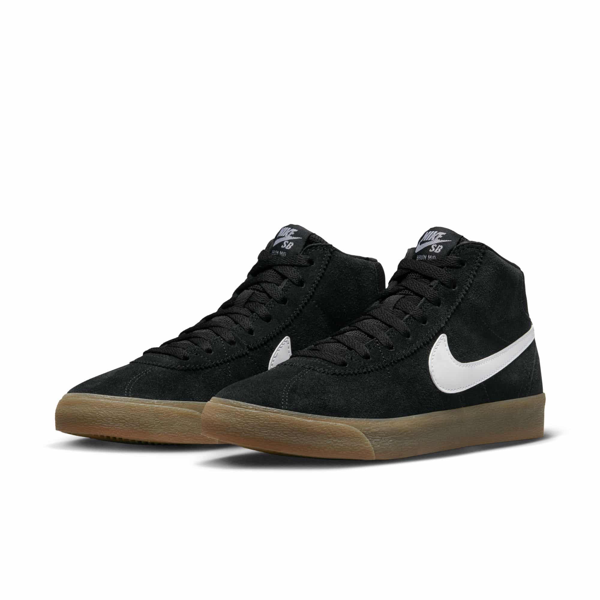 https://admin.plaze-shop.de/wp-content/uploads/2022/11/NikeSB_Bruin_High_DR0126-002_plaze-shop_5.jpeg