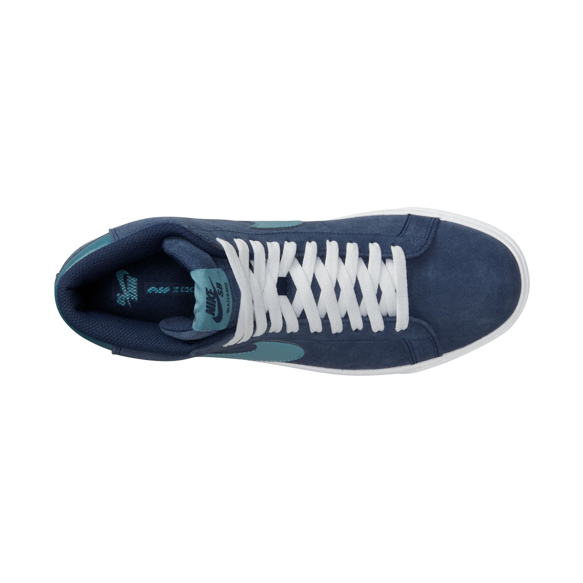 https://admin.plaze-shop.de/wp-content/uploads/2022/12/NikeSB_Blazer_Mid_Navy_Aqua_FD0731-400_plaze-shop_9.jpeg