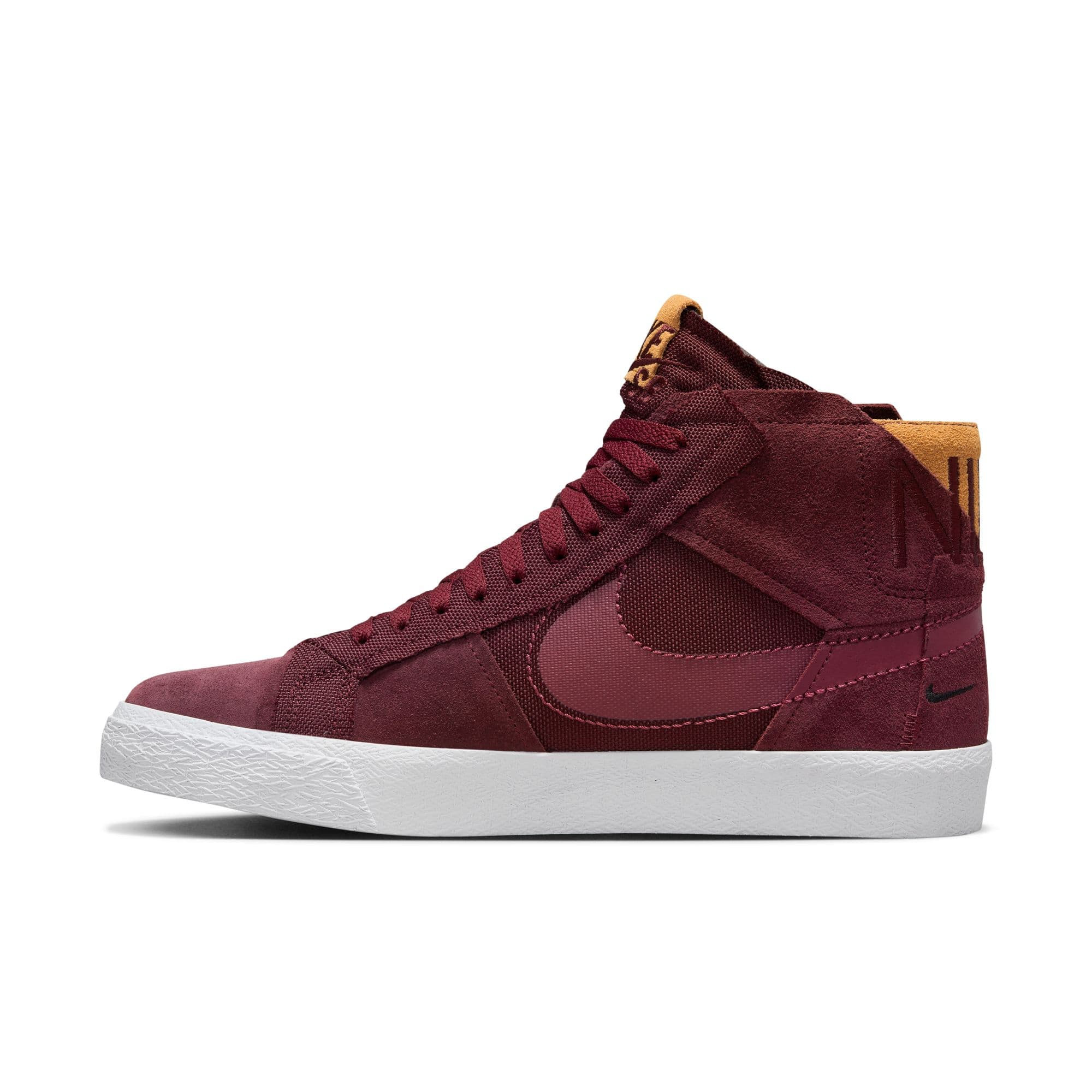 https://admin.plaze-shop.de/wp-content/uploads/2023/03/NikeSB_Zoom_Blazer_Mid_PRM_Midnight_Maroon_plaze-shop_6.jpeg