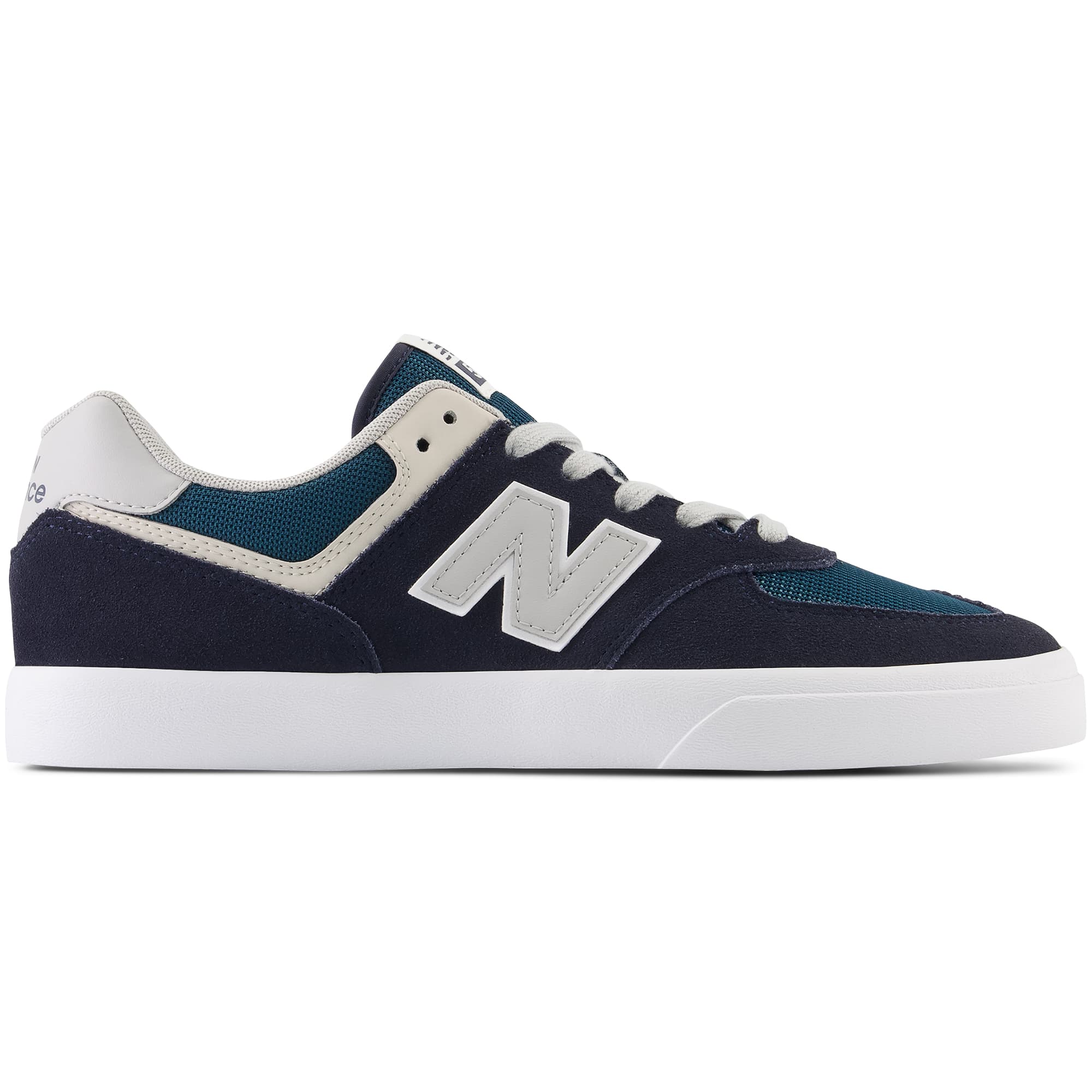 https://admin.plaze-shop.de/wp-content/uploads/2023/08/NM574VCN_NewBalance_574Vulc_navy-grey_plaze-skateshop_1.jpg