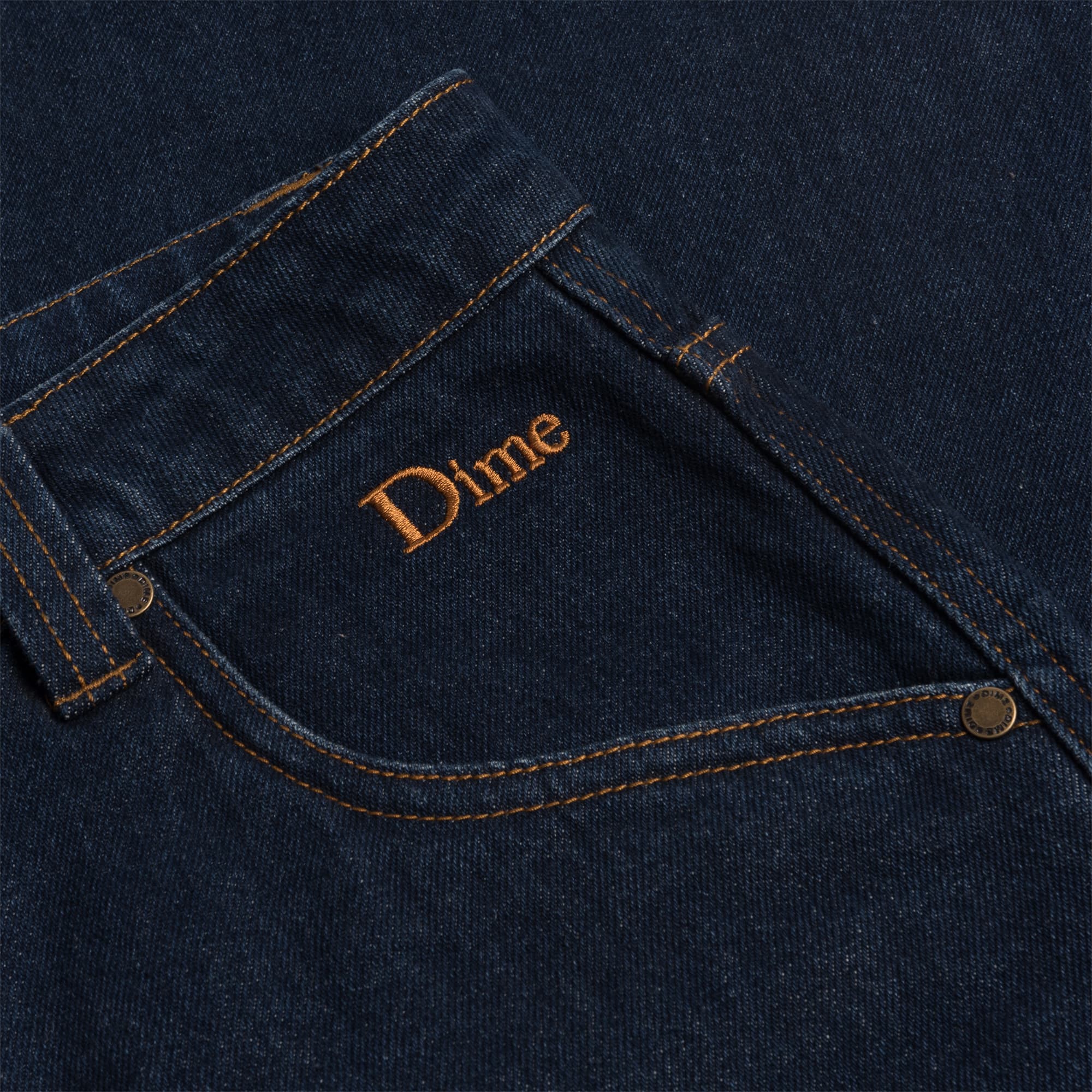 https://admin.plaze-shop.de/wp-content/uploads/2023/09/Dime_ClassicBaggyDenimPants_indigo_plaze-skateshop_3.jpg