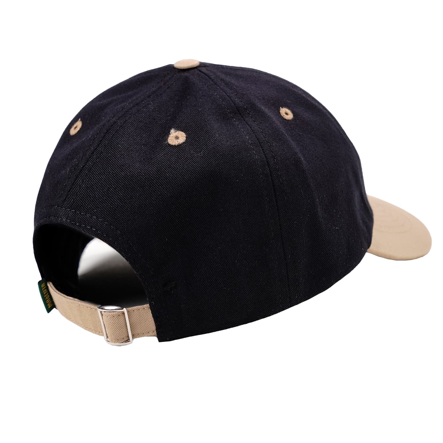 https://admin.plaze-shop.de/wp-content/uploads/2023/10/Magenta_2_Tone_Dad_Hat_Black_plaze-shop_3.jpg