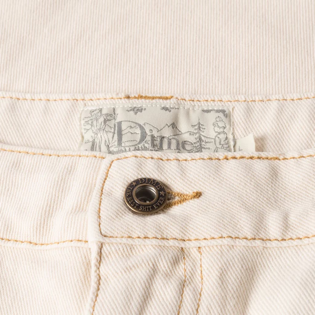 https://admin.plaze-shop.de/wp-content/uploads/2023/11/Dime_Baggy_Denim_Warm_White_plaze-shop_2.webp