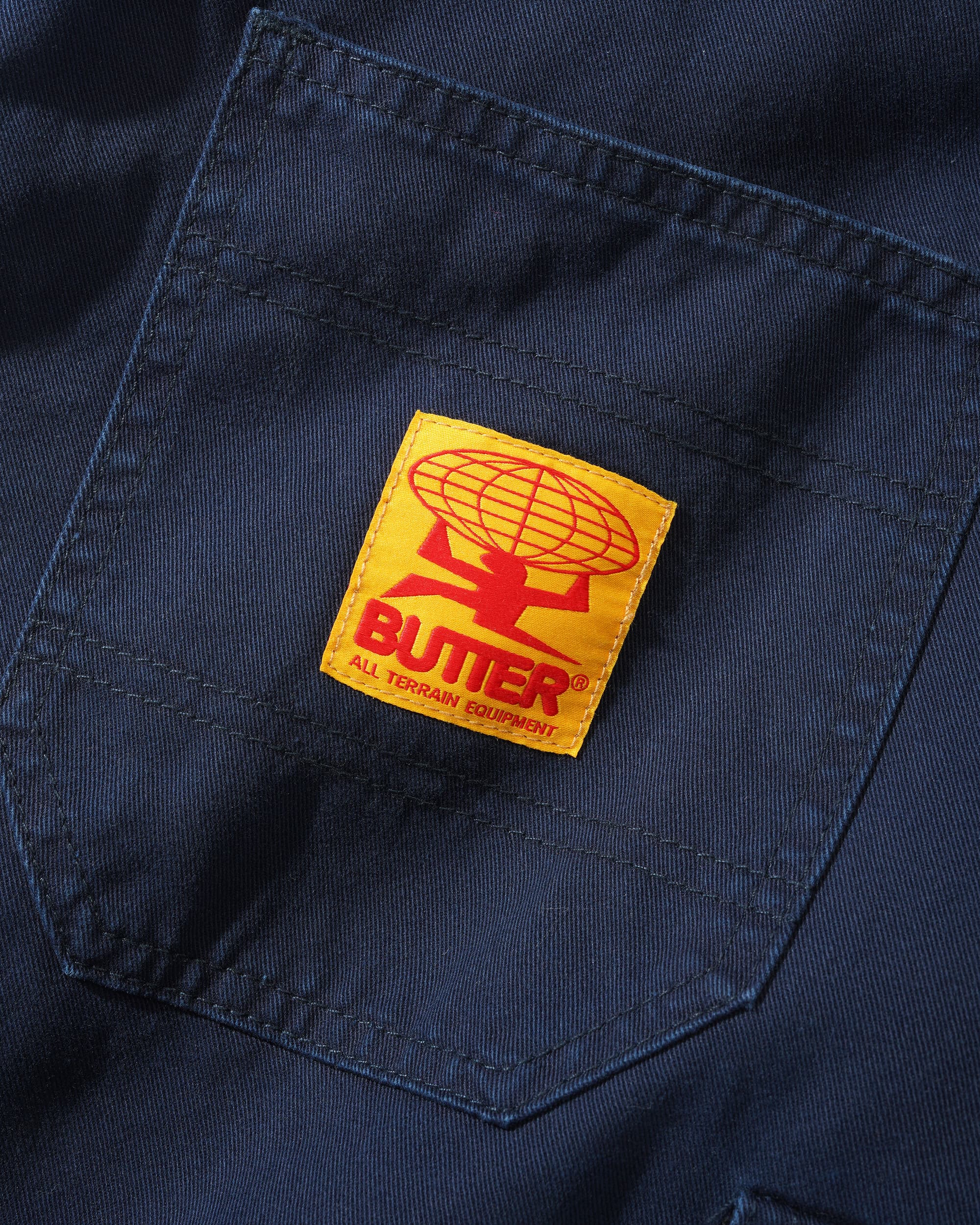 https://admin.plaze-shop.de/wp-content/uploads/2024/02/Buttergoods_Field_Cargo_Pant_Navy_plaze-shop_3.jpg