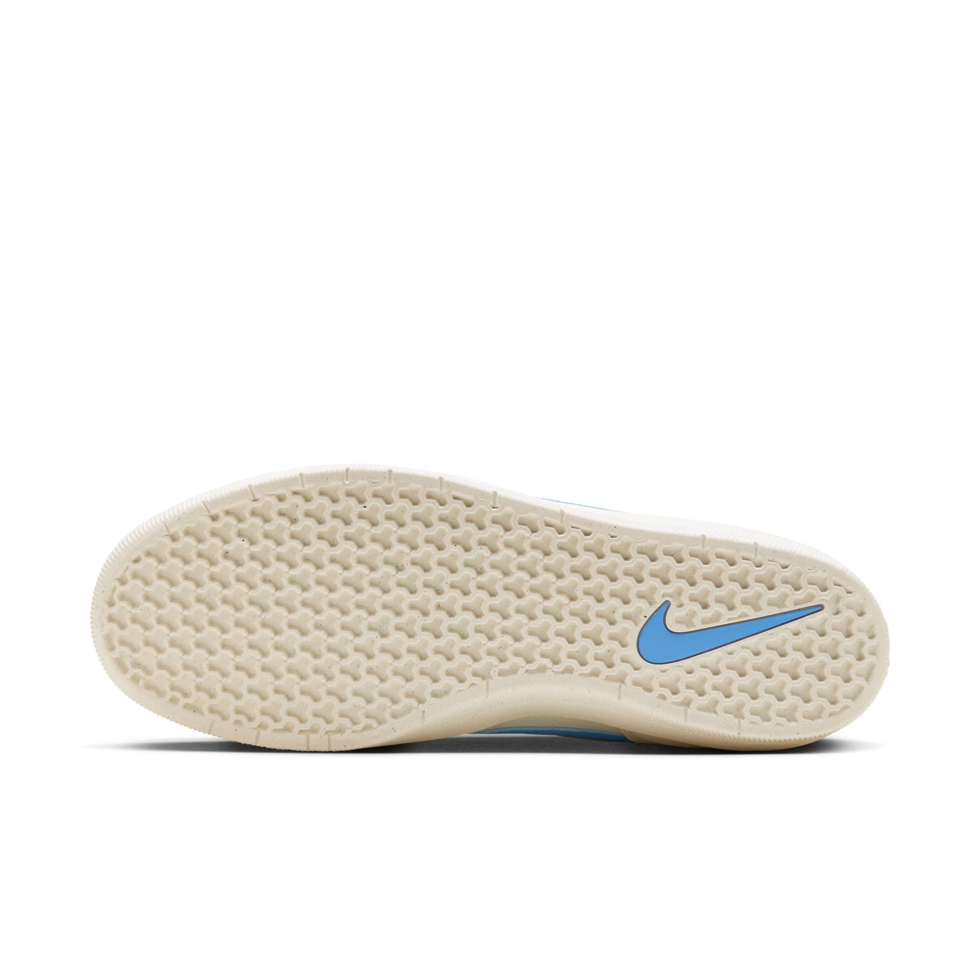 https://admin.plaze-shop.de/wp-content/uploads/2024/03/NikeSB_Force58_DV5477-003_plaze-shop_1-9.jpeg