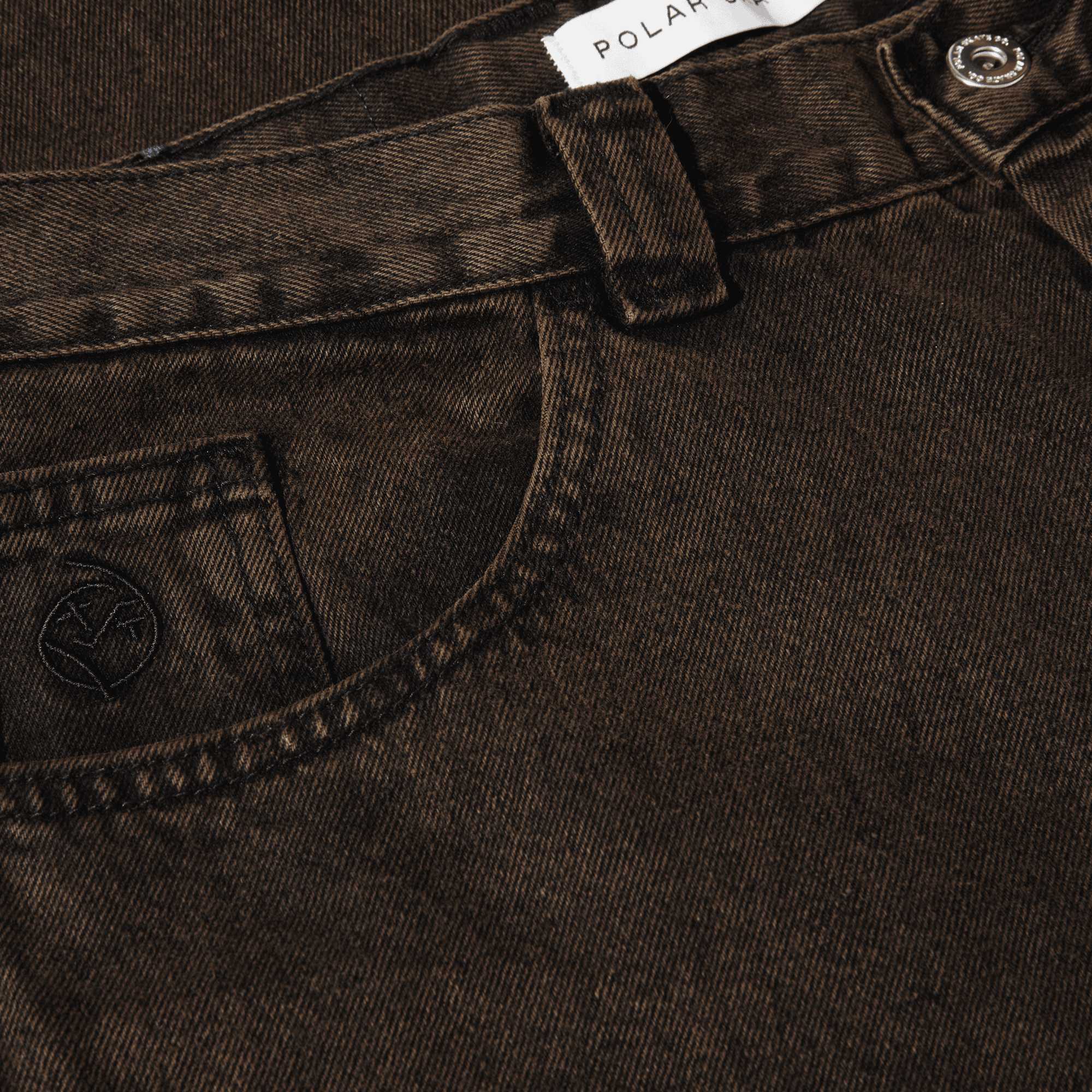 https://admin.plaze-shop.de/wp-content/uploads/2024/03/Polar_Skate_Co_Big_Boy_Pant_Brown_Black_plaze-shop_1-4.png
