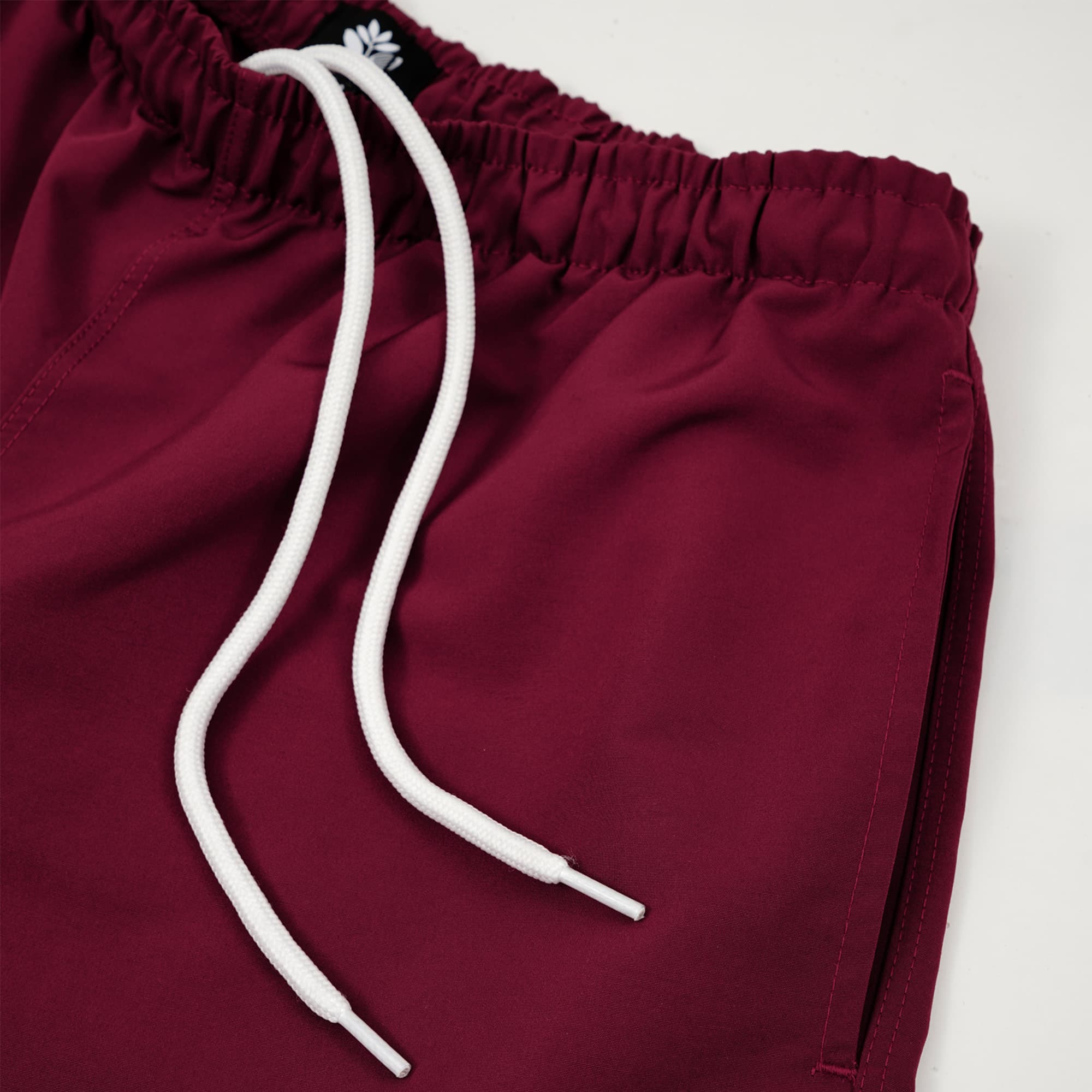 https://admin.plaze-shop.de/wp-content/uploads/2024/06/Magenta_Vision-Swim-Short_burgundy_plaze-skateshop_3.jpg
