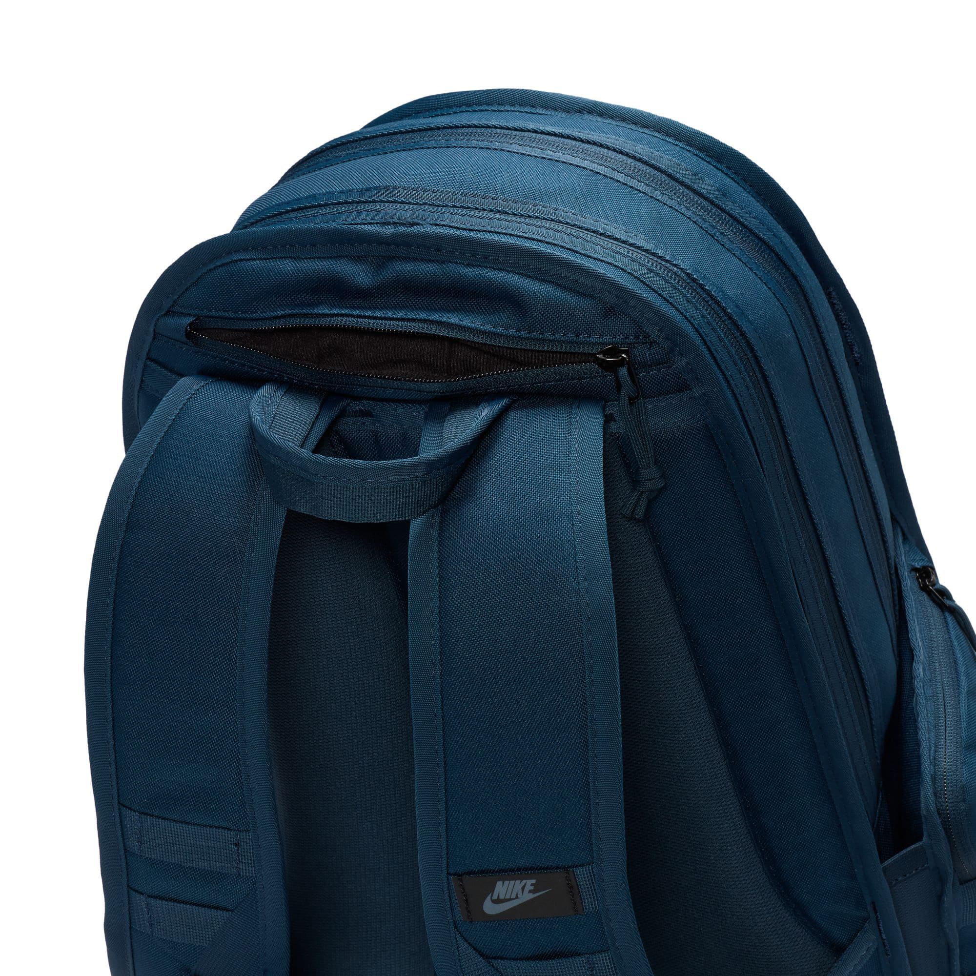 https://admin.plaze-shop.de/wp-content/uploads/2024/07/FD7544-478_NikeSB_RPM-Backpack-2.0_petrol_plazeskateshop_6.jpg