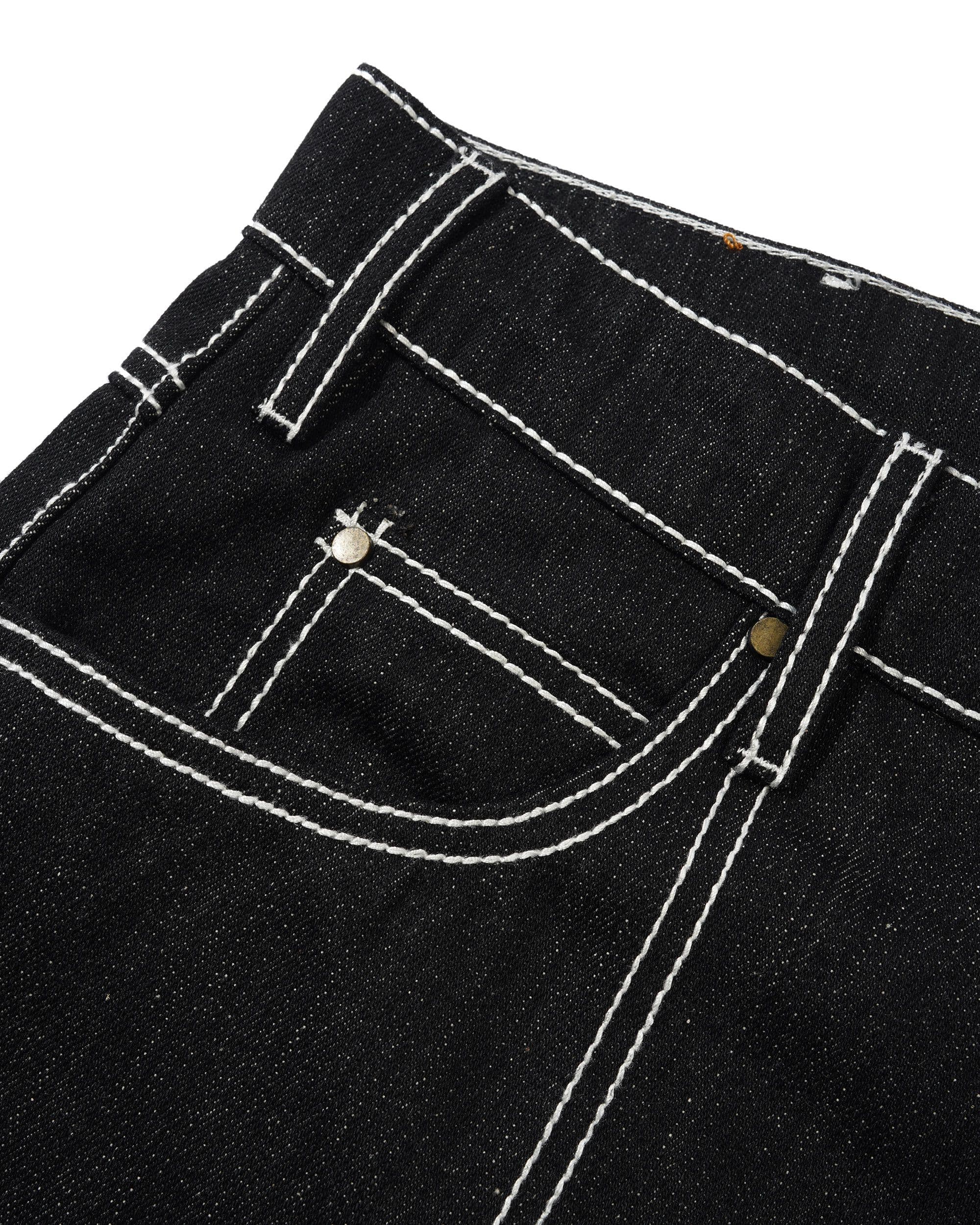 https://admin.plaze-shop.de/wp-content/uploads/2024/09/Buttergoods_Adilson_Denim_Jeans_plaze-shop_1-6.jpg