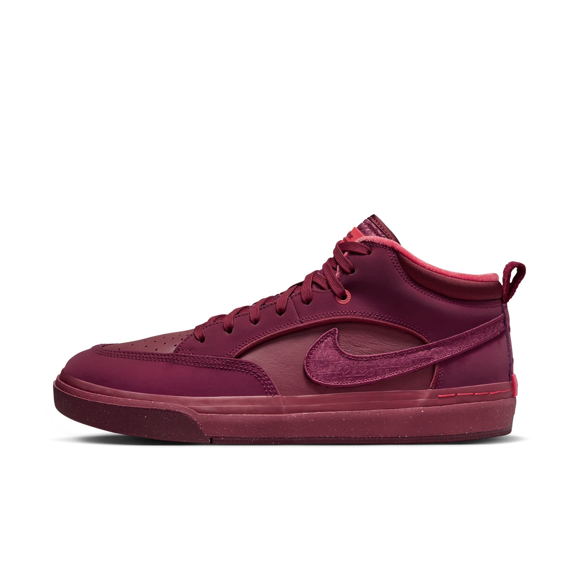 https://admin.plaze-shop.de/wp-content/uploads/2024/09/NikeSB_Leo_React_PRM_FQ7639-600_plaze-shop_1-10.jpeg