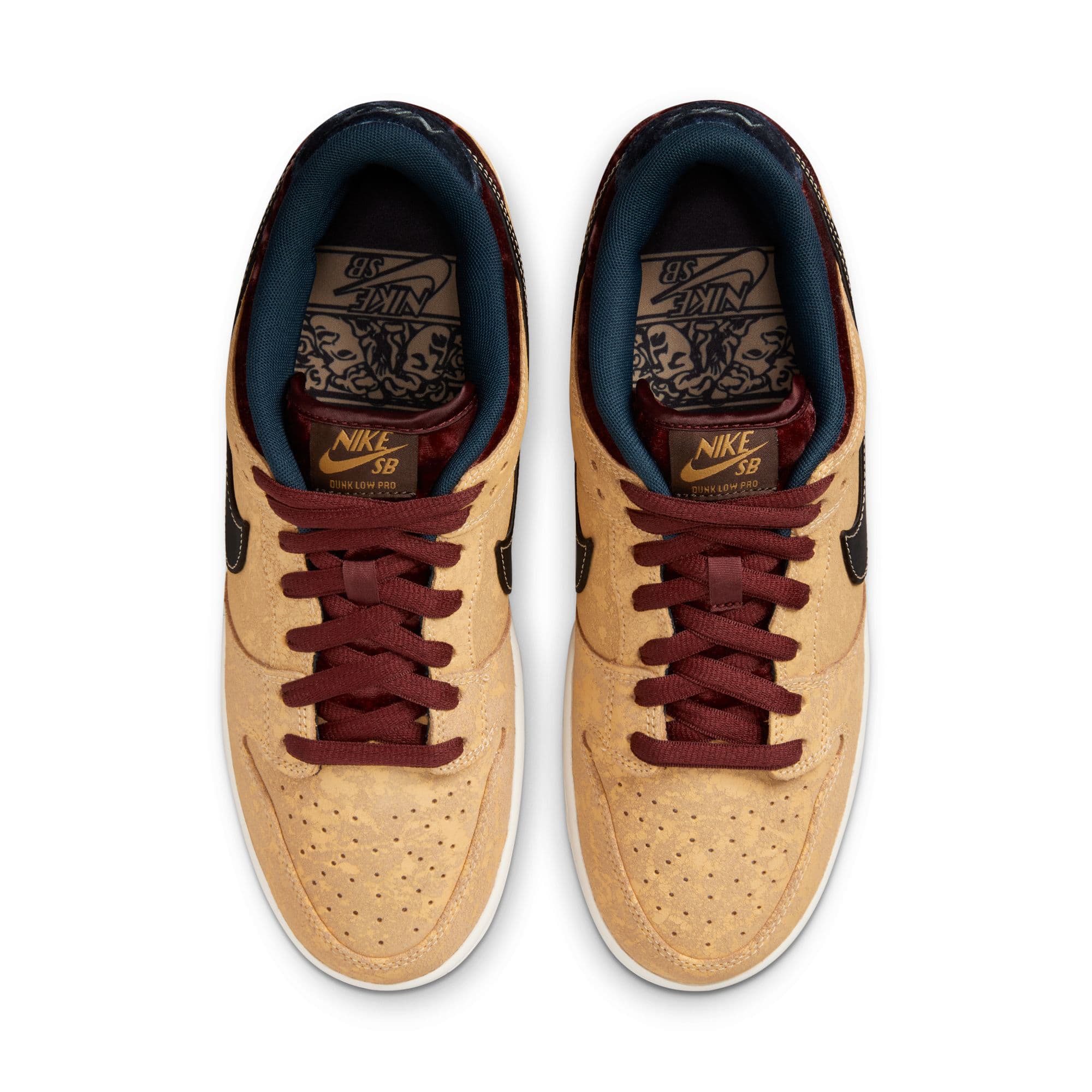 https://admin.plaze-shop.de/wp-content/uploads/2024/10/FZ1278-200_NikeSB_Dunk-Low-Pro_Celestial-Gold-Black_plazeskateshop_6.jpg