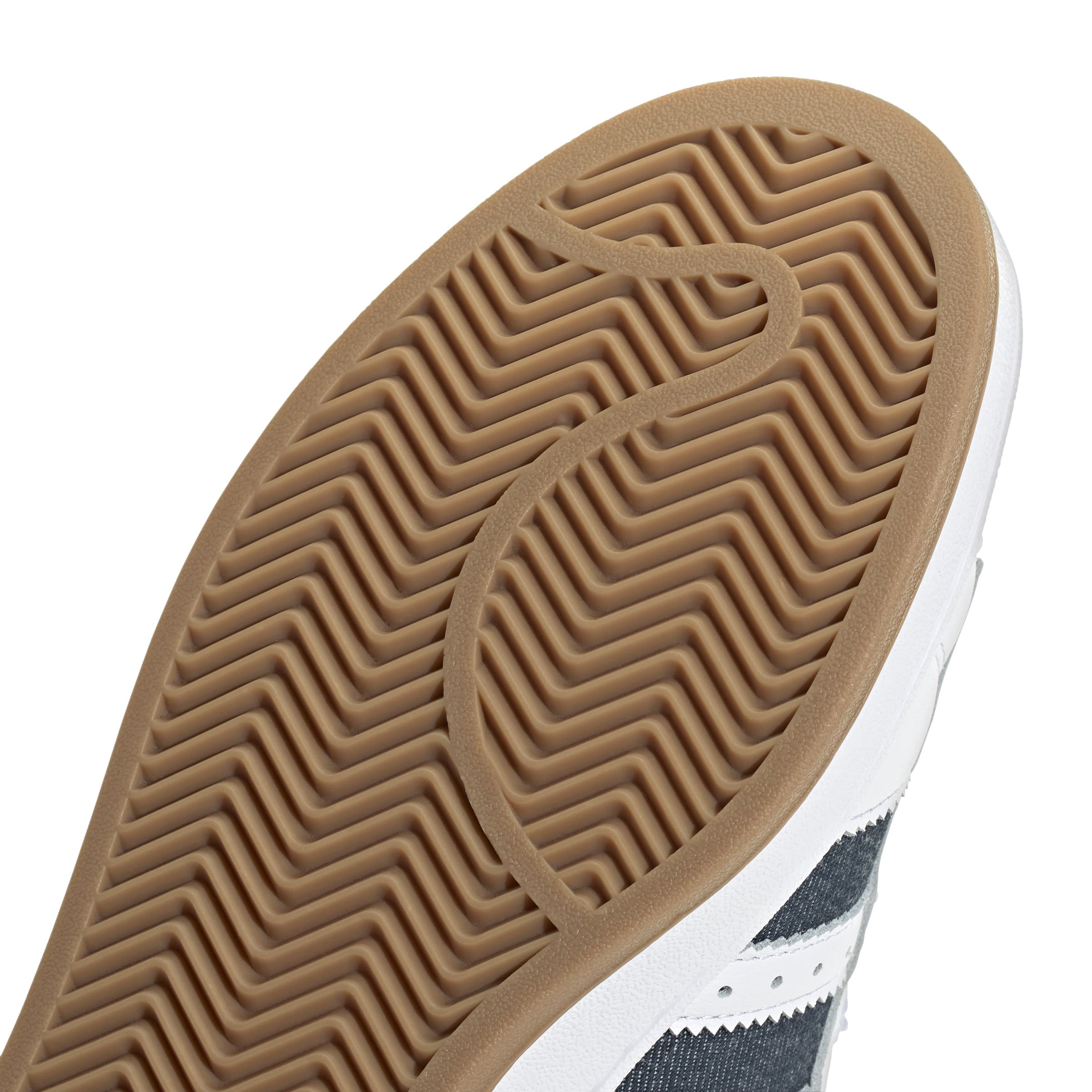 https://admin.plaze-shop.de/wp-content/uploads/2025/02/Adidas_Skateboarding_JQ7439_Campuss_00_plaze-shop_1-6.jpg