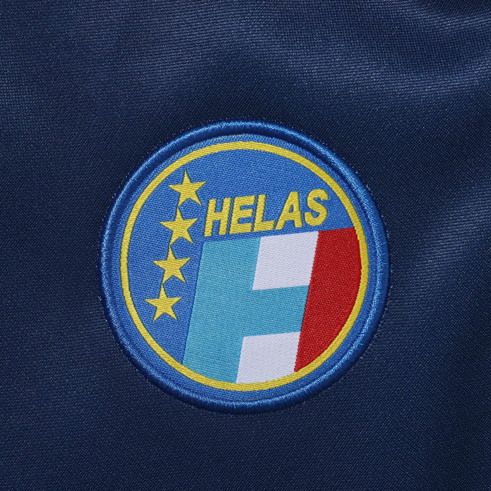 https://admin.plaze-shop.de/wp-content/uploads/2025/02/Helas_Forza_Tracksuit_Navy_plaze-shop_1-4.jpg