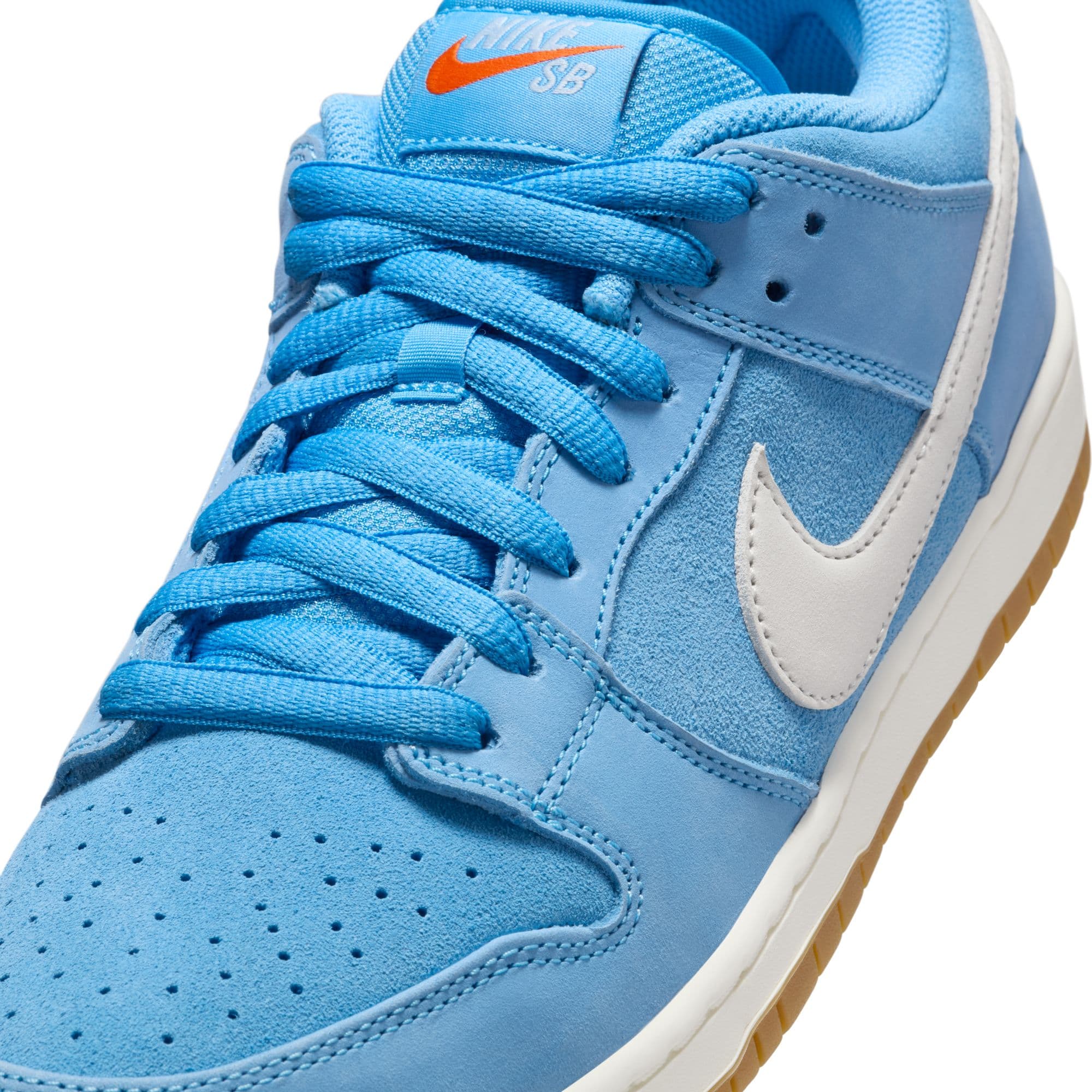 https://admin.plaze-shop.de/wp-content/uploads/2025/02/NikeSB_Dunk_Low_Pro_ISO_FJ1674-401_plaze-shop_1-3.jpeg