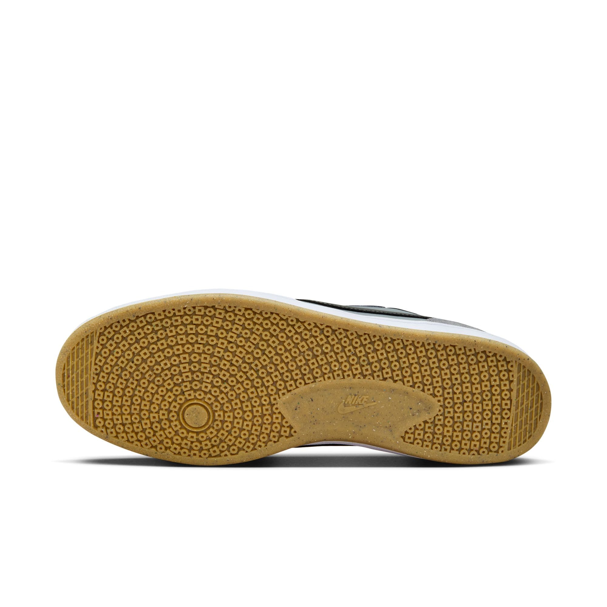 https://admin.plaze-shop.de/wp-content/uploads/2025/02/NikeSB_FC_Classic_909096_003_plaze-shop_1-2.jpeg