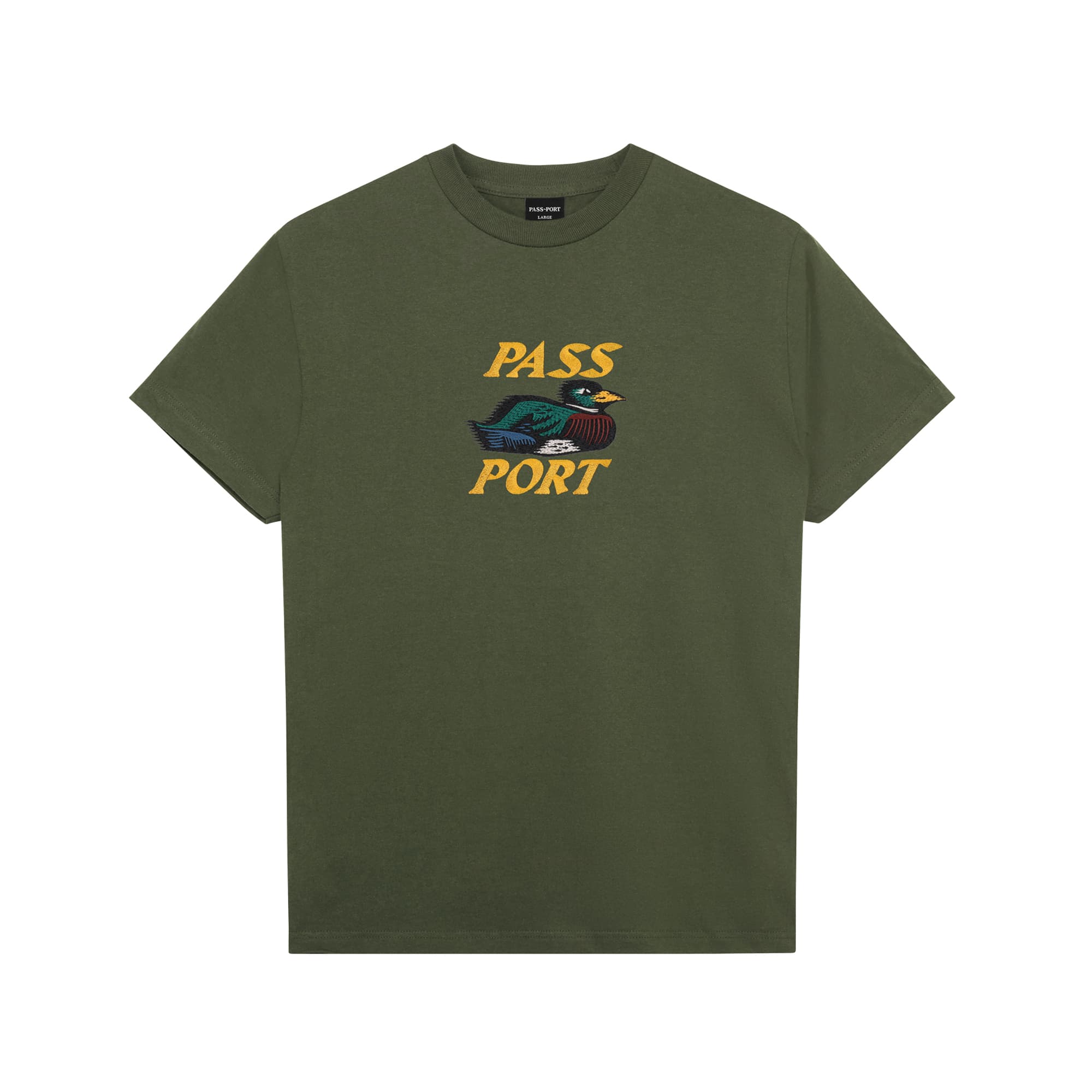 https://admin.plaze-shop.de/wp-content/uploads/2025/03/Pass_Port_Fast_Duck_Tee_Olive_plaze-shop_1-1.jpg