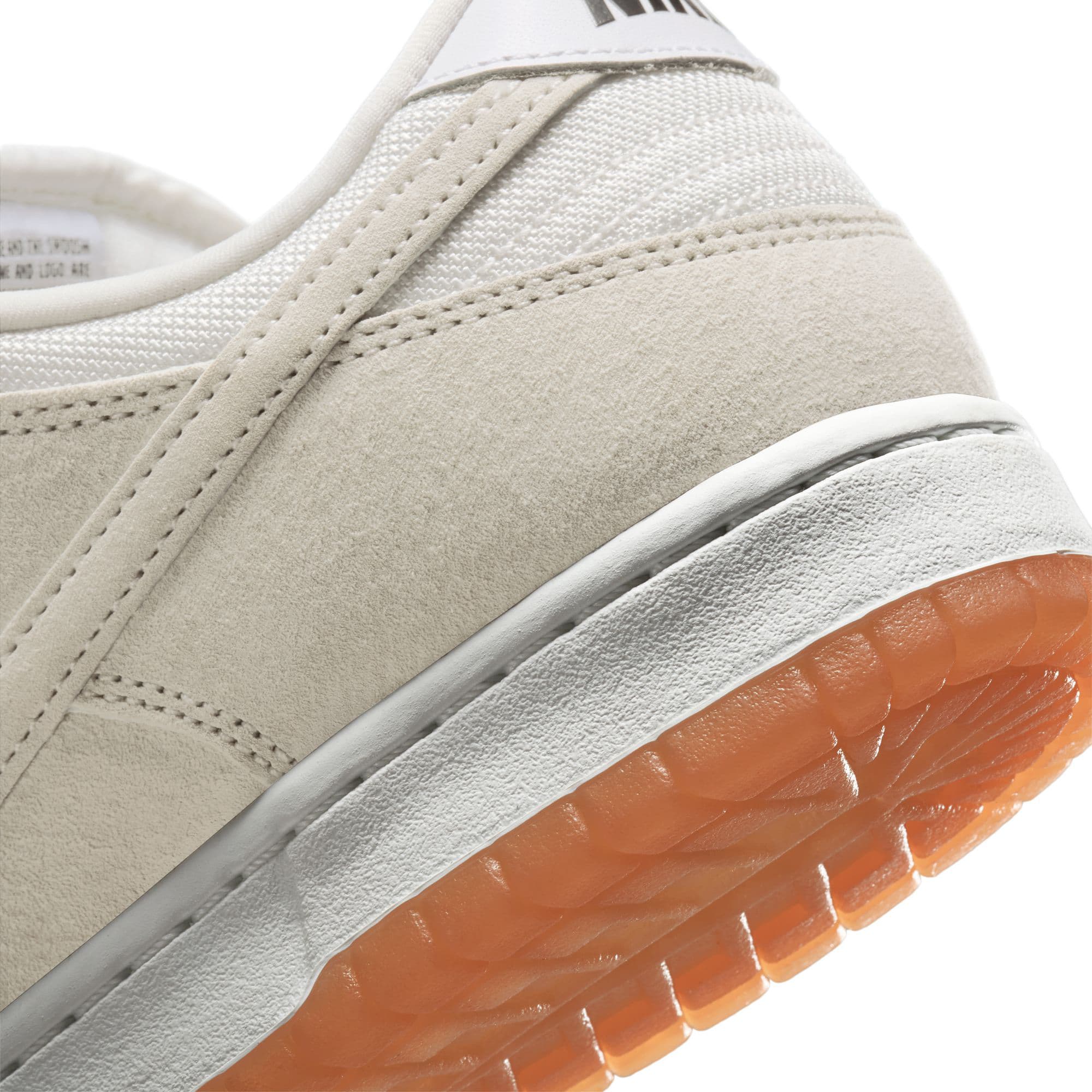 https://admin.plaze-shop.de/wp-content/uploads/2025/04/HJ0367-100_NikeSB_Dunk-Low-Pro-B_pale-ivory_plaze-skateshop_4.jpg