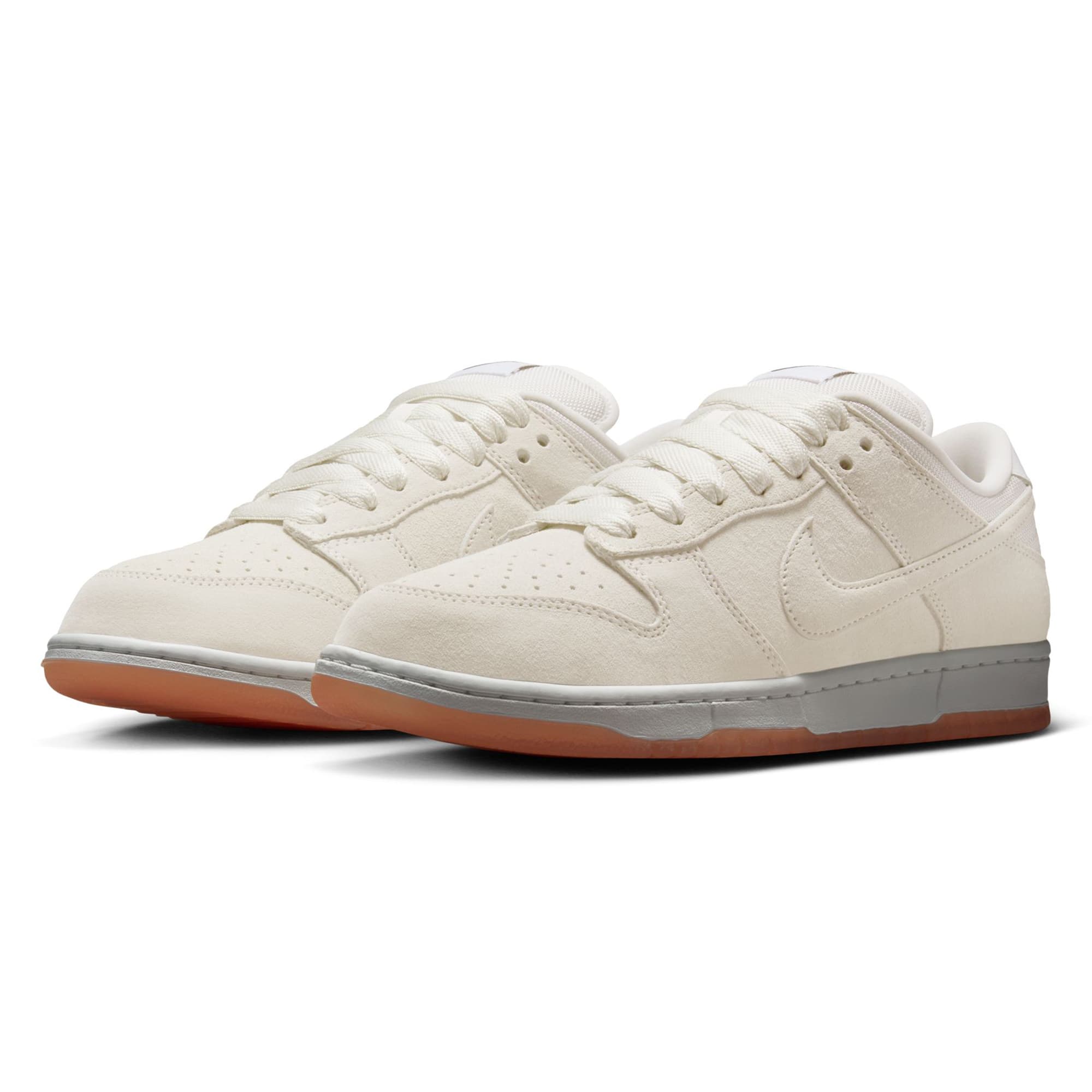 https://admin.plaze-shop.de/wp-content/uploads/2025/04/HJ0367-100_NikeSB_Dunk-Low-Pro-B_pale-ivory_plaze-skateshop_5.jpg
