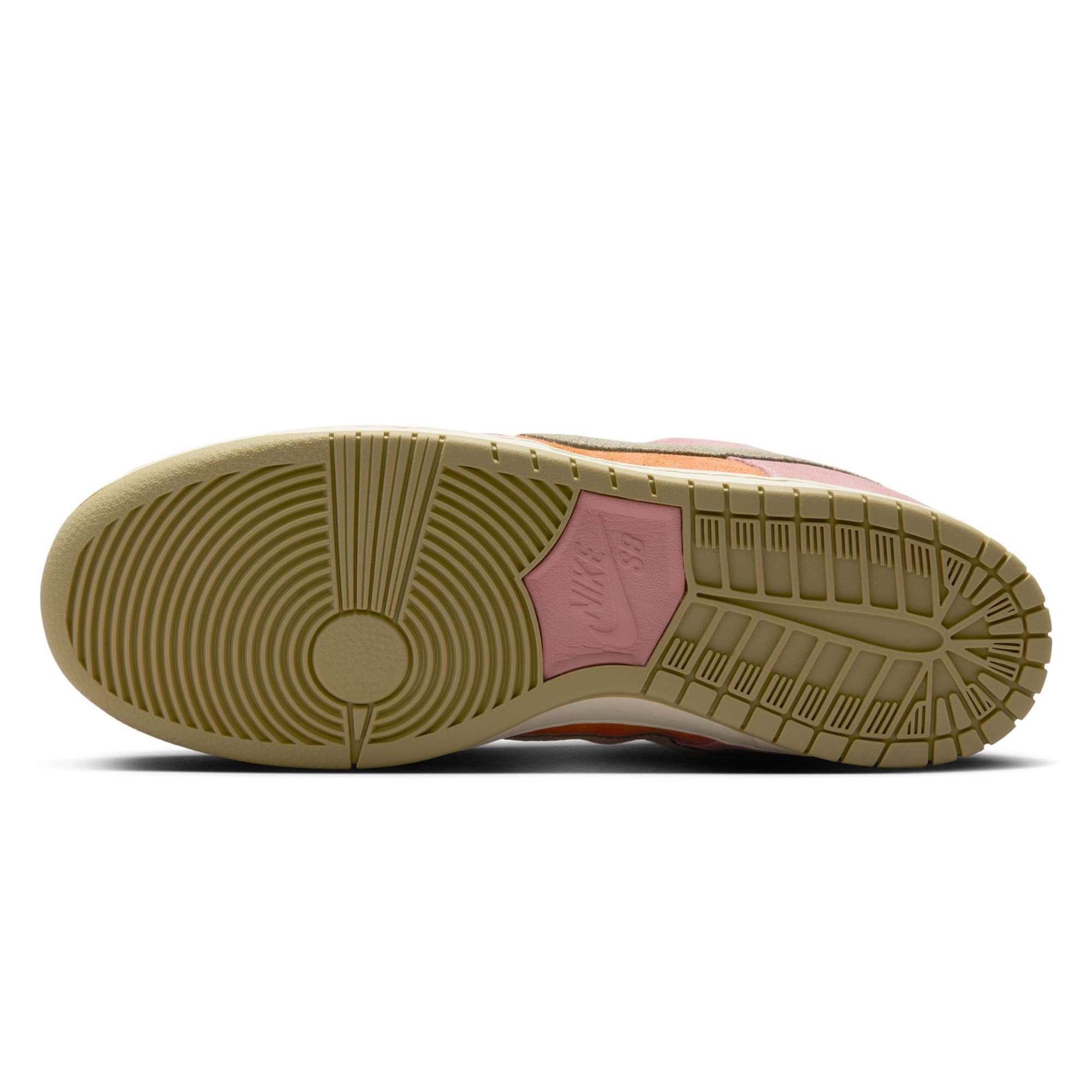 https://admin.plaze-shop.de/wp-content/uploads/2025/04/HJ4135-600_NikeSB_DunkLowPro_redstardust_plaze-skateshop_8.jpg