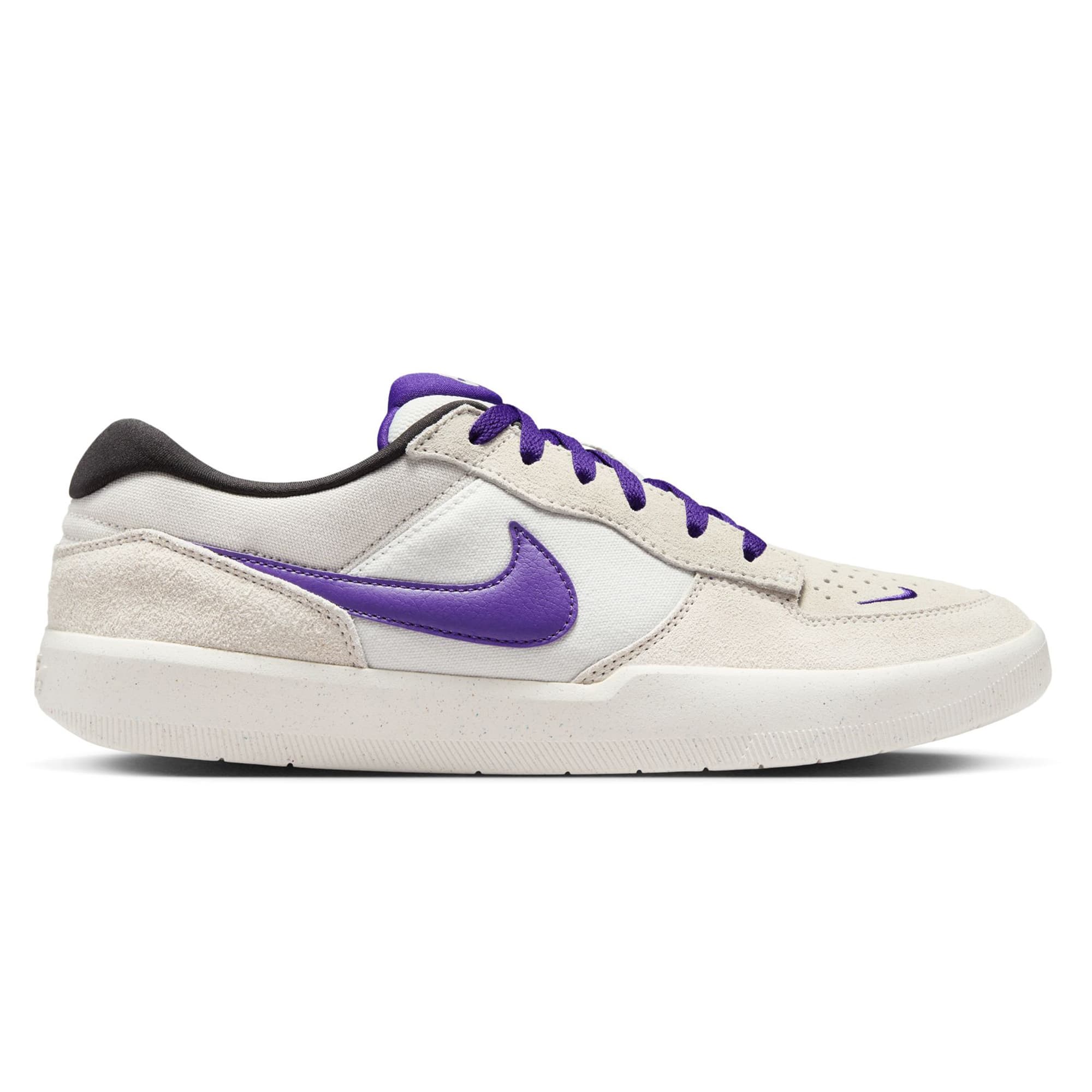 https://admin.plaze-shop.de/wp-content/uploads/2025/04/NikeSB_DV5477-006_Force_58_plaze-shop_1-1.jpeg