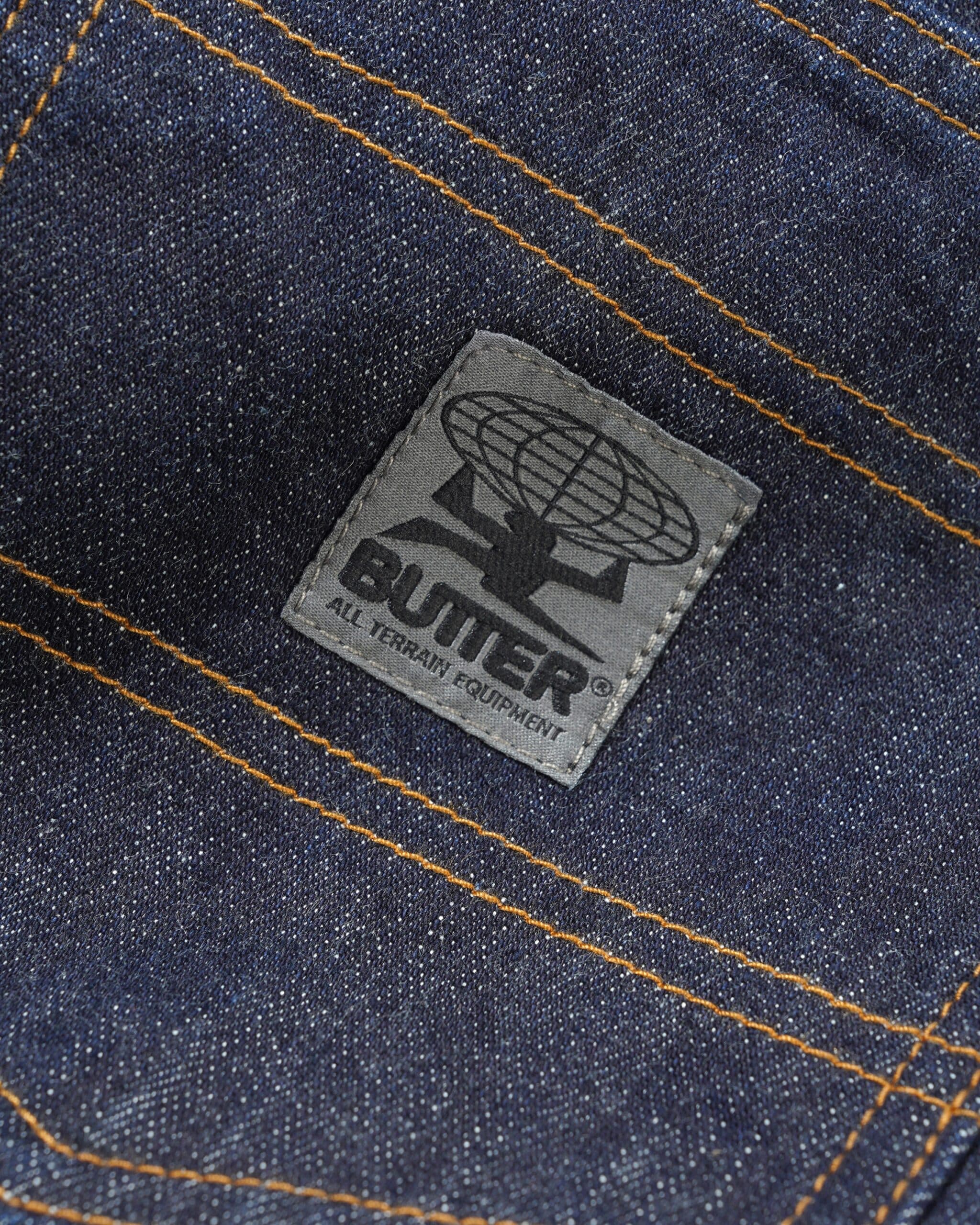 https://admin.plaze-shop.de/wp-content/uploads/2025/08/wide_cut_denim_jeans_selvedge_blue_buttergoods_plaze-skateshop-3-scaled.jpg