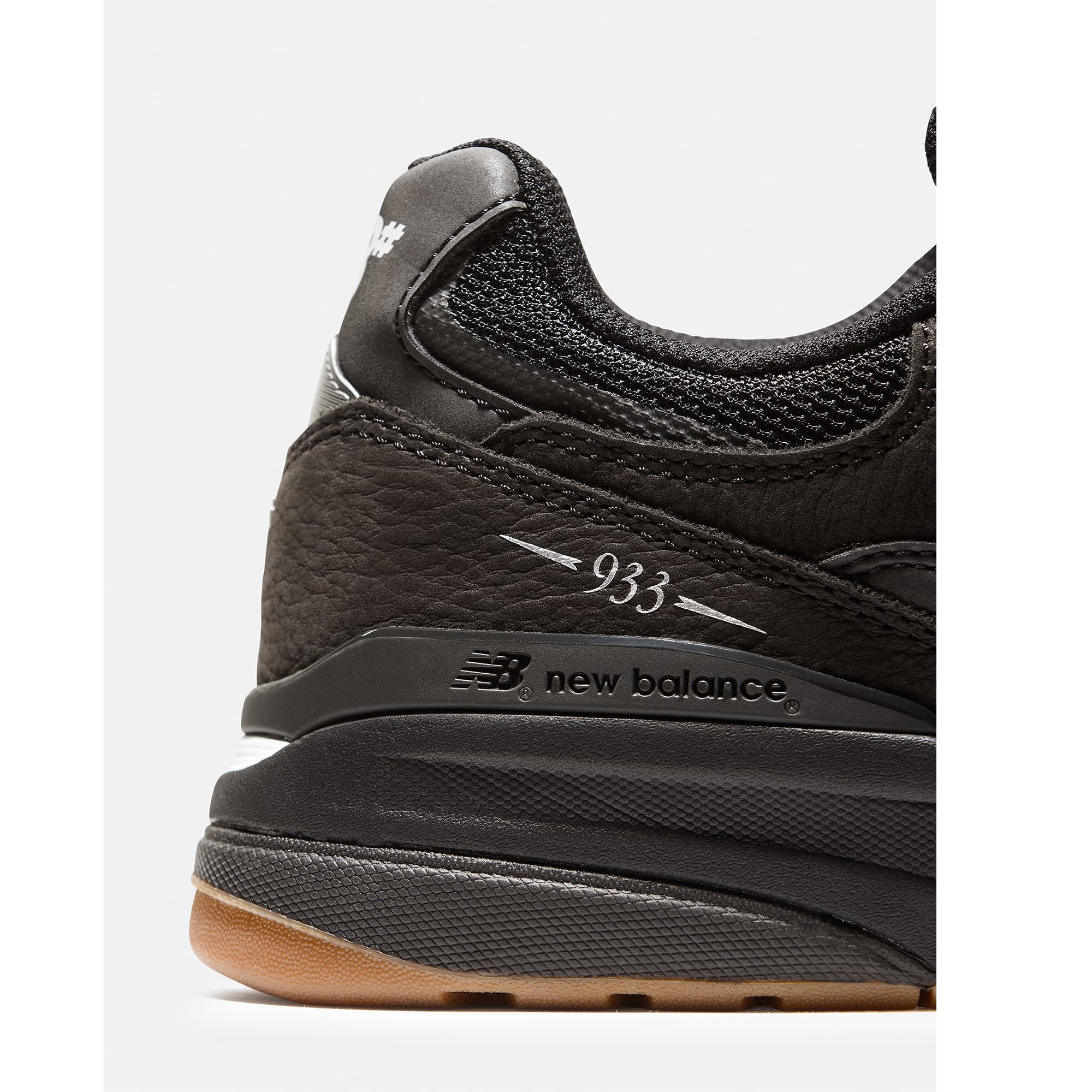 https://admin.plaze-shop.de/wp-content/uploads/2025/09/nb_numeric_933_black_nm933nap_plaze-skateshop-2.jpg