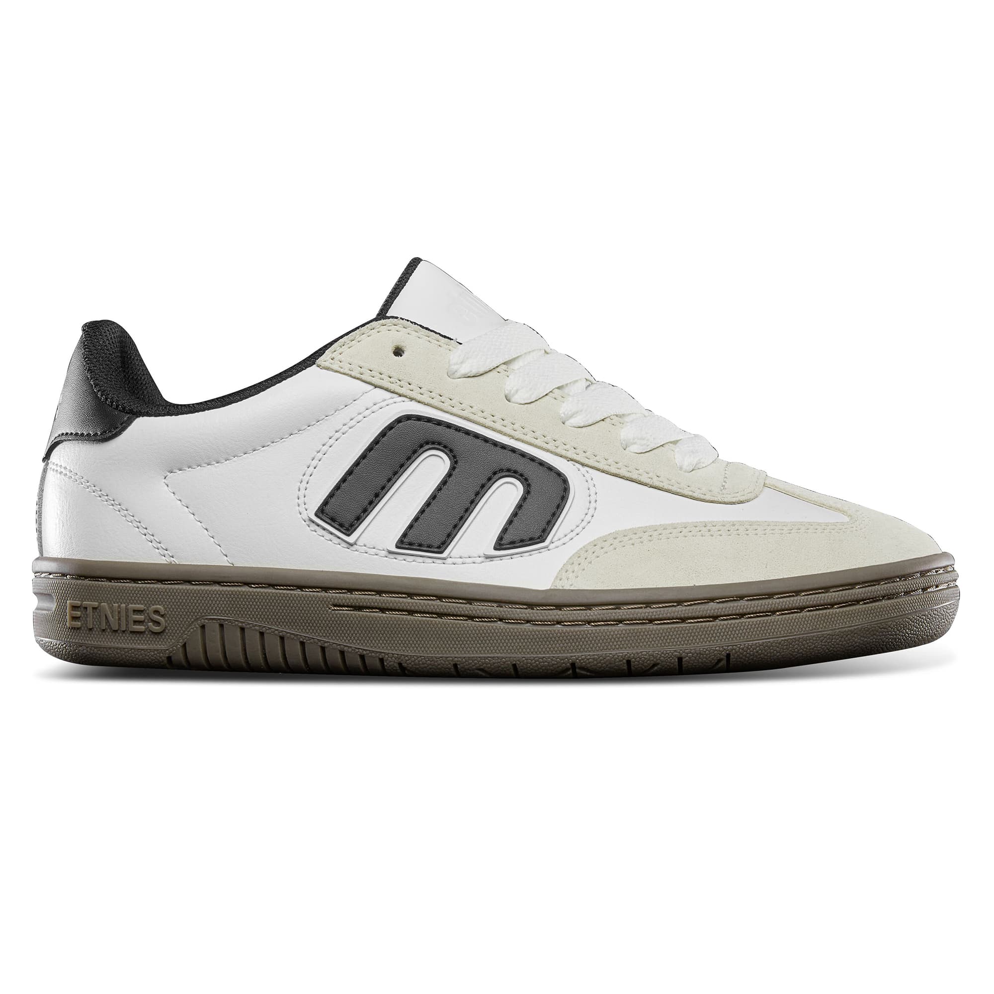 https://admin.plaze-shop.de/wp-content/uploads/2025/10/etnies_locut_white_black_FA25_plaze-skateshop-1.jpg