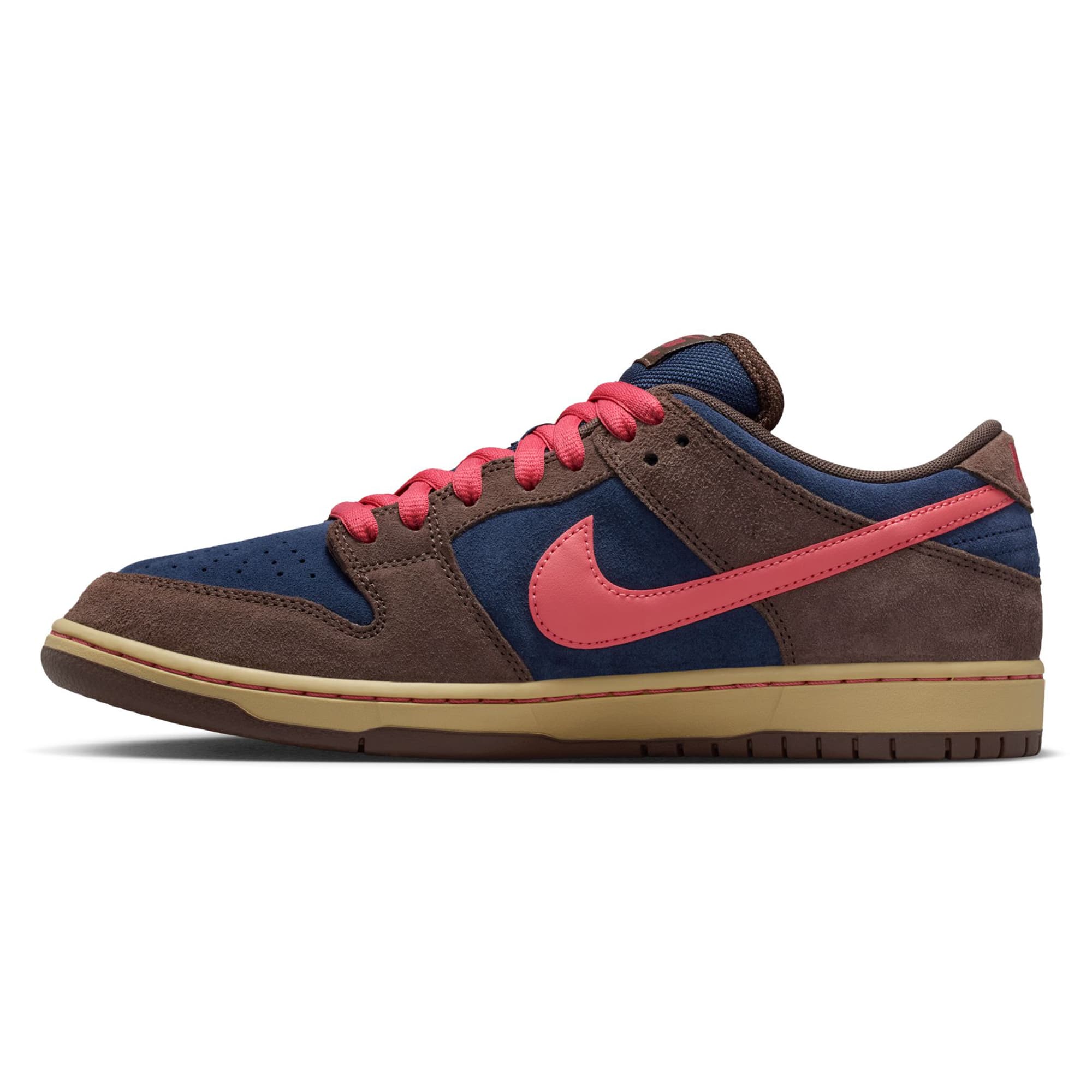 https://admin.plaze-shop.de/wp-content/uploads/2026/01/nike_sb_dunk_baroque_brown_adobe_HQ1625-200_plaze-skateshop-2.jpg