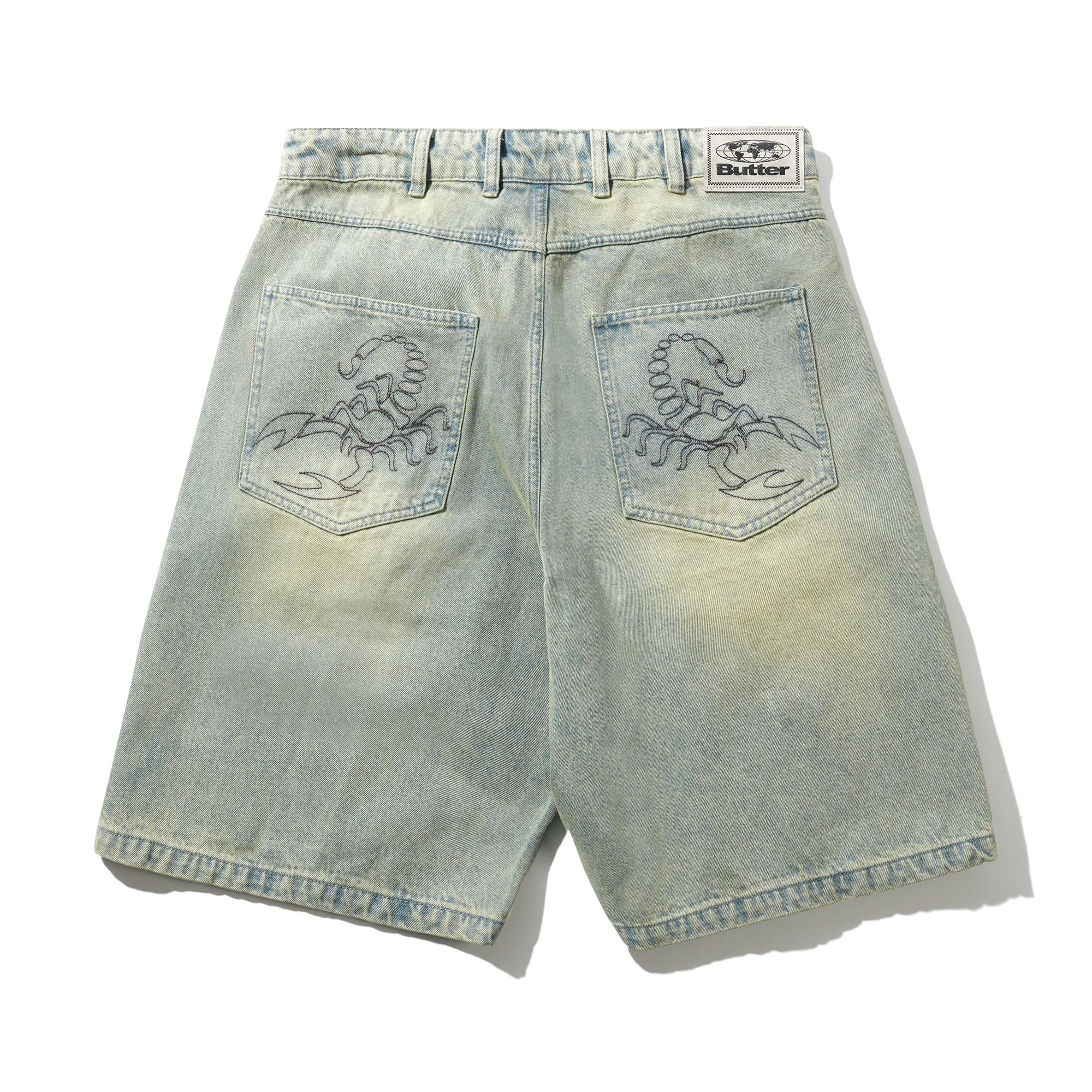 https://admin.plaze-shop.de/wp-content/uploads/2026/02/Scorpion-Stitch-Denim-Short-Tinted-light-blue-2.jpg