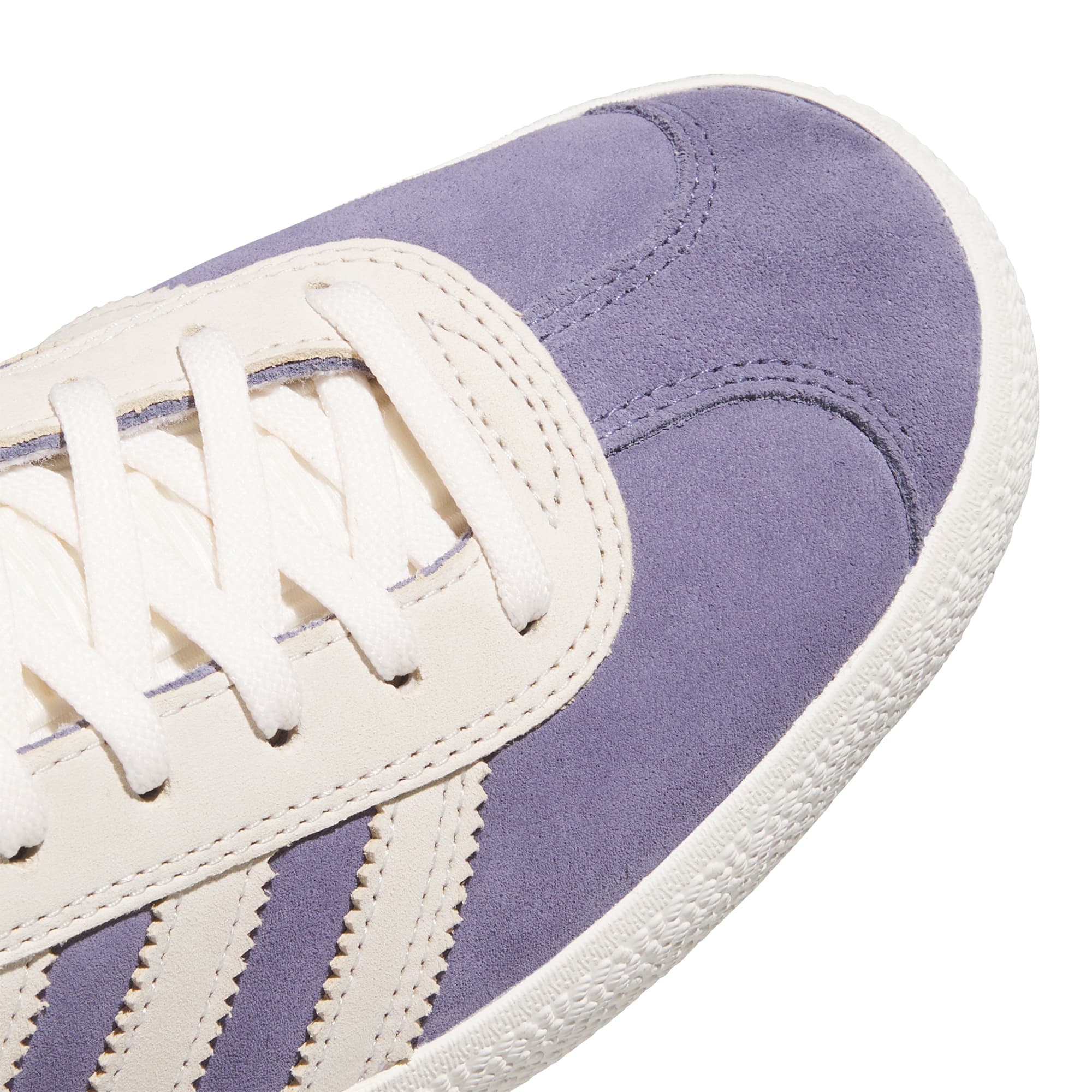 https://admin.plaze-shop.de/wp-content/uploads/2026/02/adidas_skateboarding_gazelle_adv_light_purple_HQ7546_plaze-skateshop-3.jpg