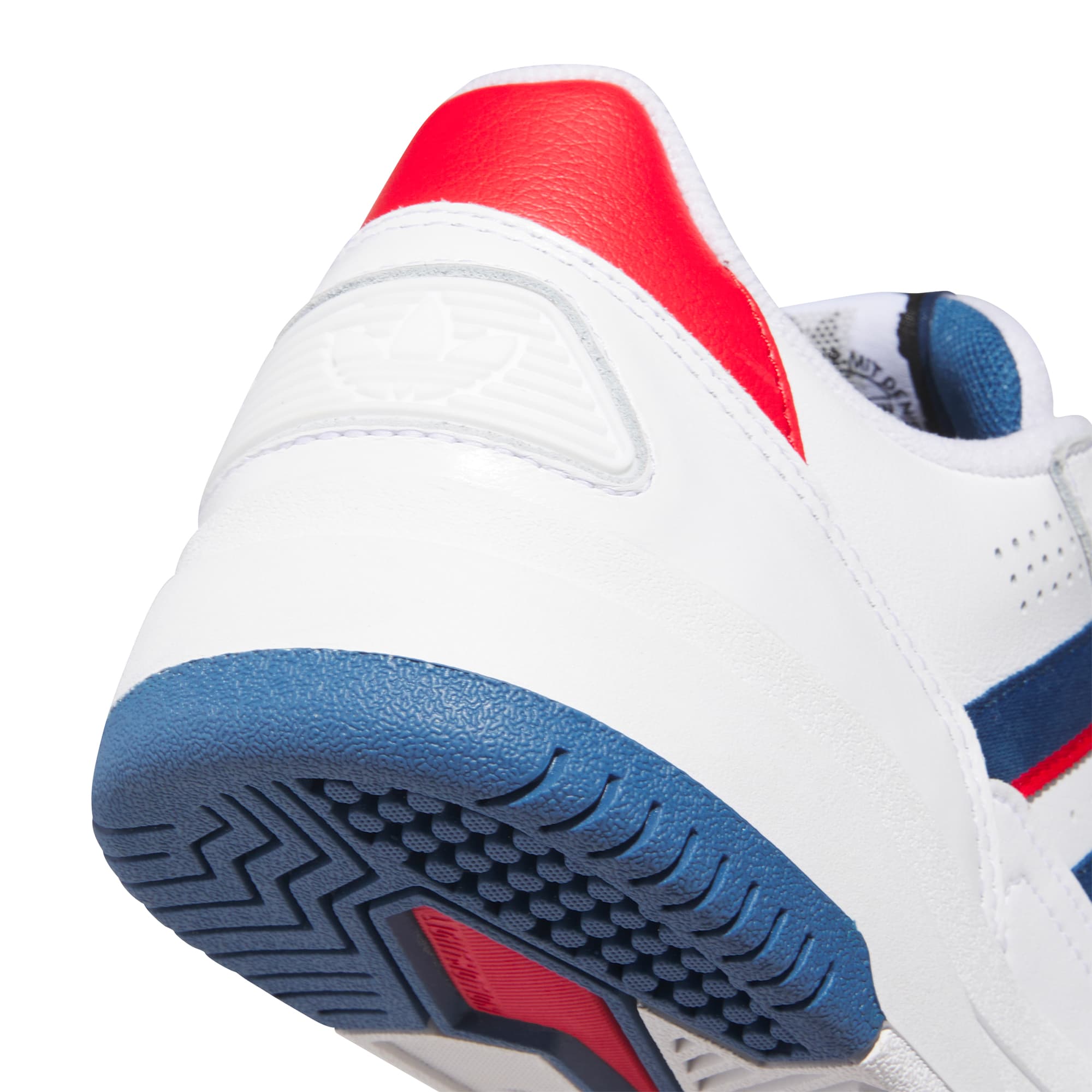 https://admin.plaze-shop.de/wp-content/uploads/2026/02/adidas_skateboarding_tekkira_adv_cloud_white_red_blue_HQ4814_plaze-skateshop-7.jpg