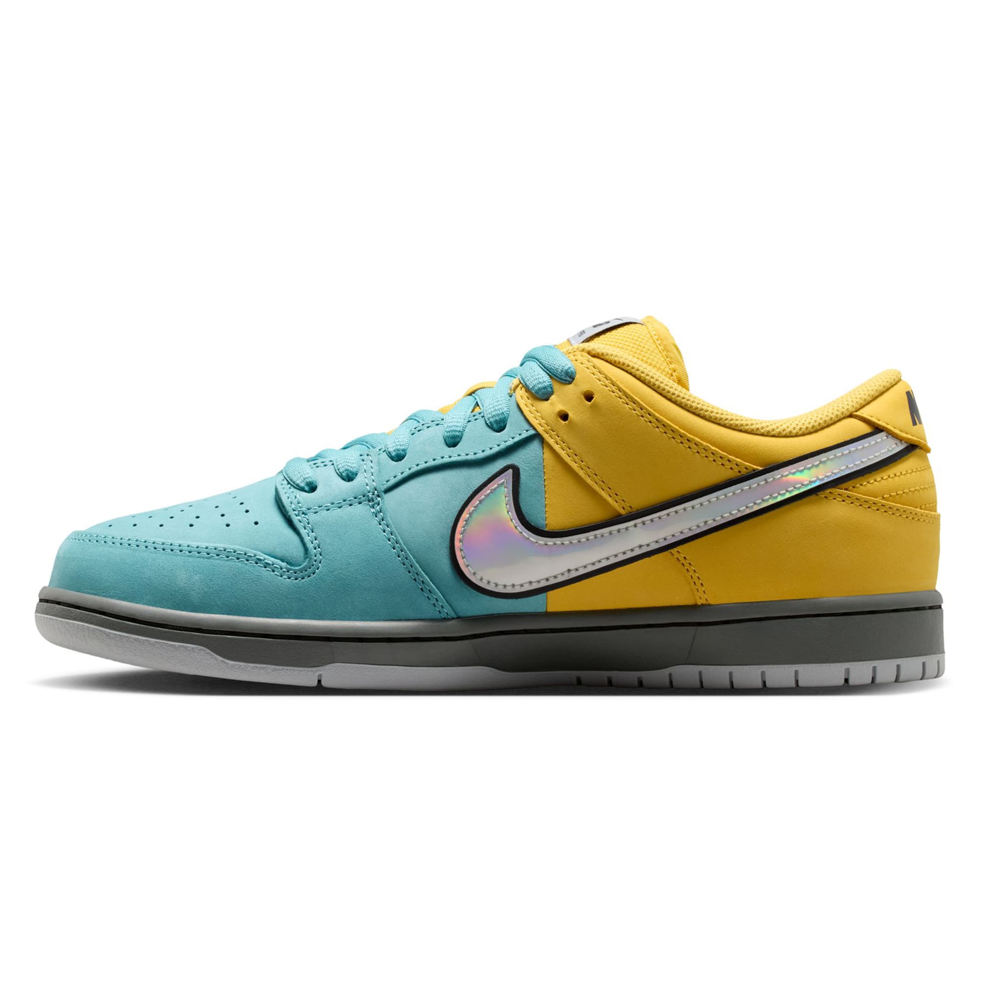 https://admin.plaze-shop.de/wp-content/uploads/2026/05/nike_sb_muni_fast_pass_dunk_low_IR1888-700_plaze-skateshop2.jpg